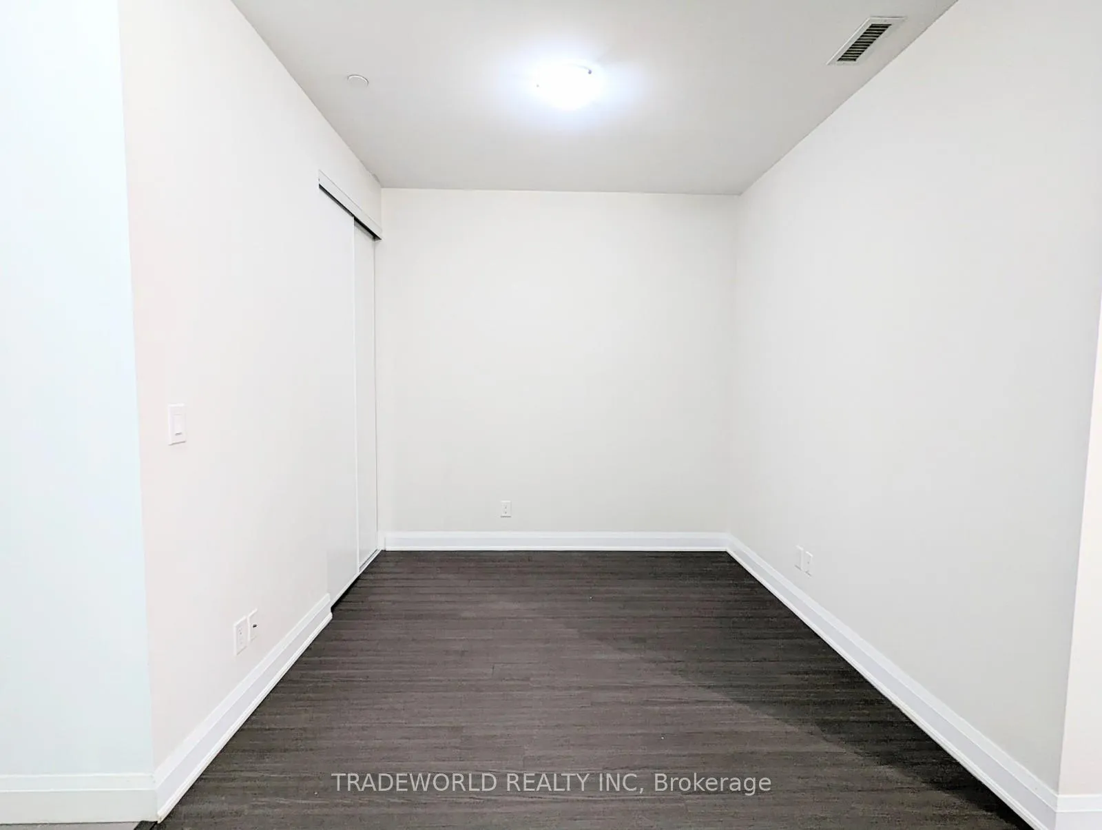 Photo 12 of Unit 103, 1 Uptown Drive, Markham, Unionville — HOMEH