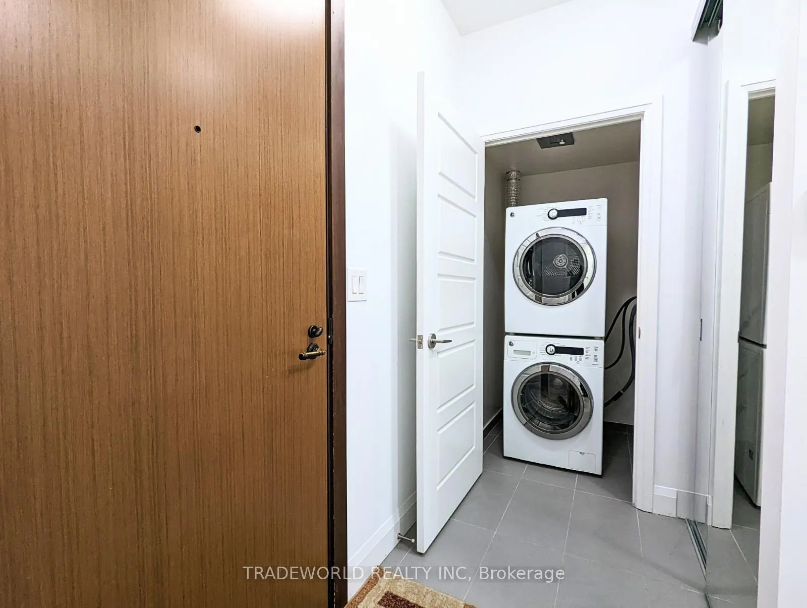 Photo 14 of Unit 103, 1 Uptown Drive, Markham, Unionville — HOMEH