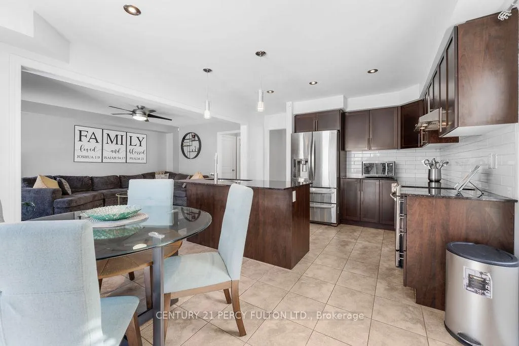 Photo 16 of 50 Robb Lane, Clarington, Bowmanville — HOMEH