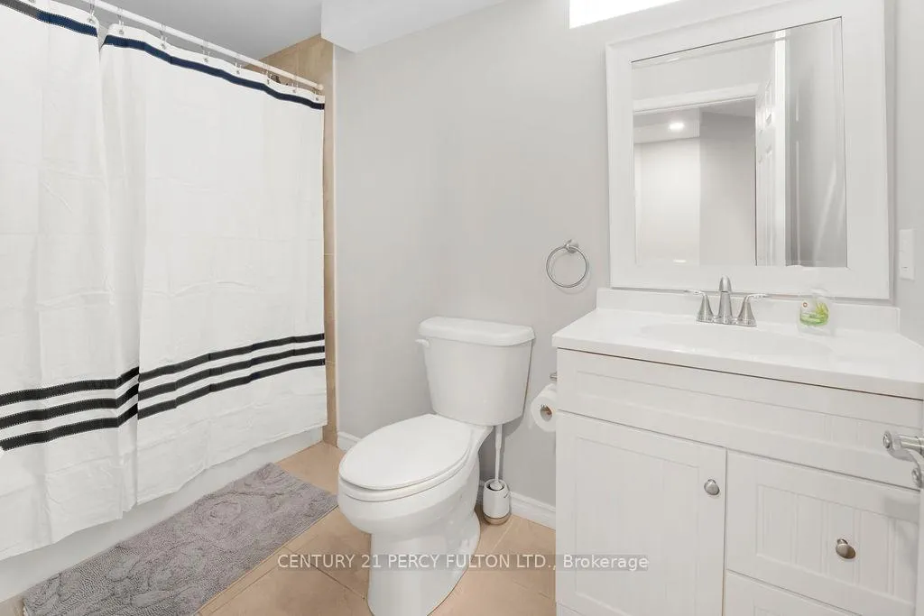 Photo 20 of 50 Robb Lane, Clarington, Bowmanville — HOMEH