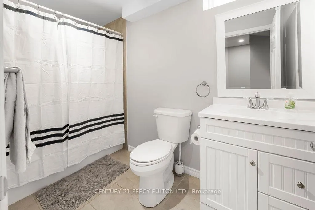 Photo 22 of 50 Robb Lane, Clarington, Bowmanville — HOMEH