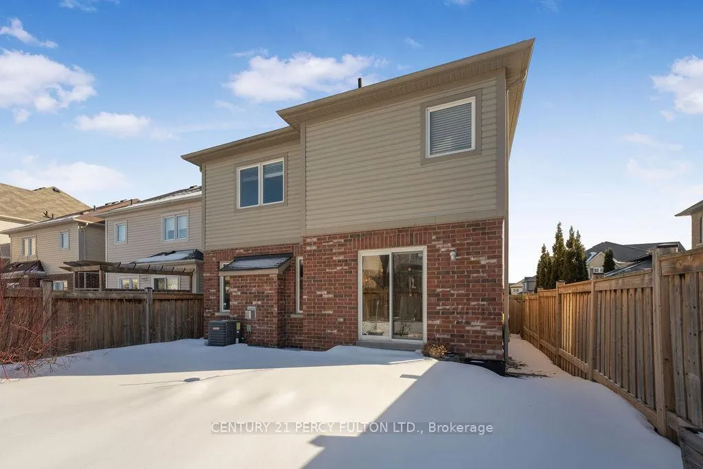 Photo 43 of 50 Robb Lane, Clarington, Bowmanville — HOMEH