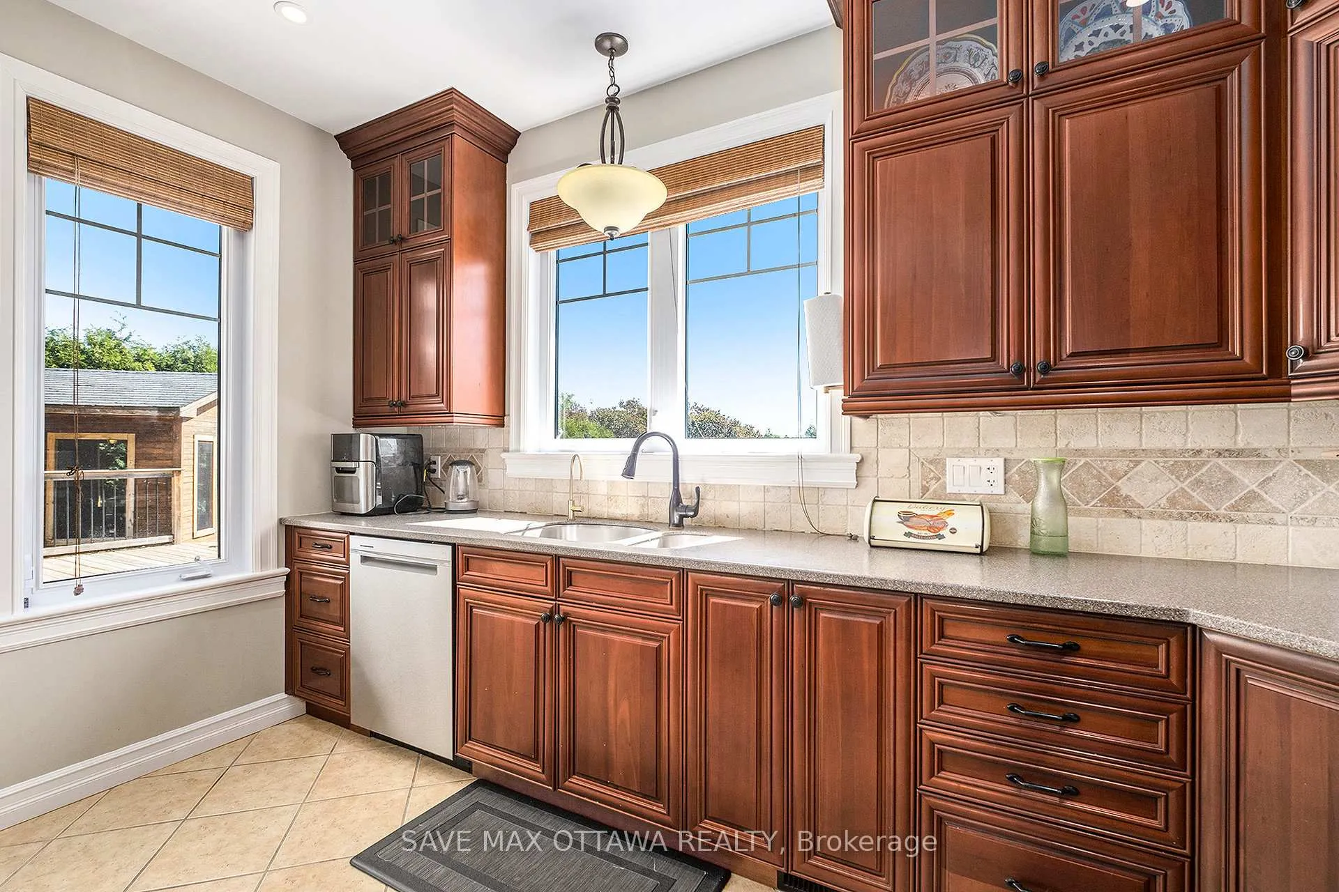 Photo 11 of 8050 Craig Farm Drive, Ottawa, Metcalfe — HOMEH