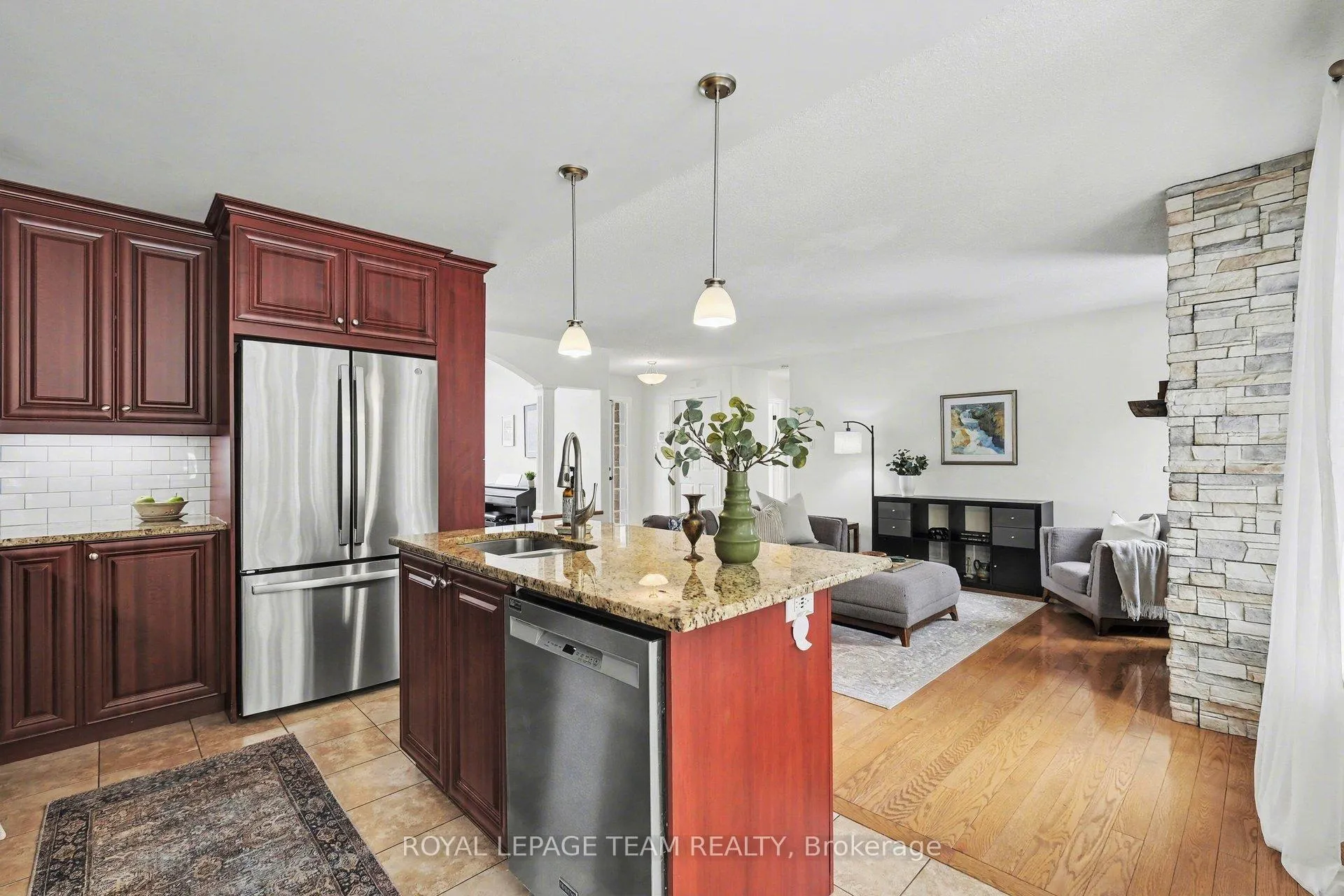 Photo 10 of 20 Cedar Rail Crescent, North Grenville, North Grenville Twp (Kemptville South) — HOMEH