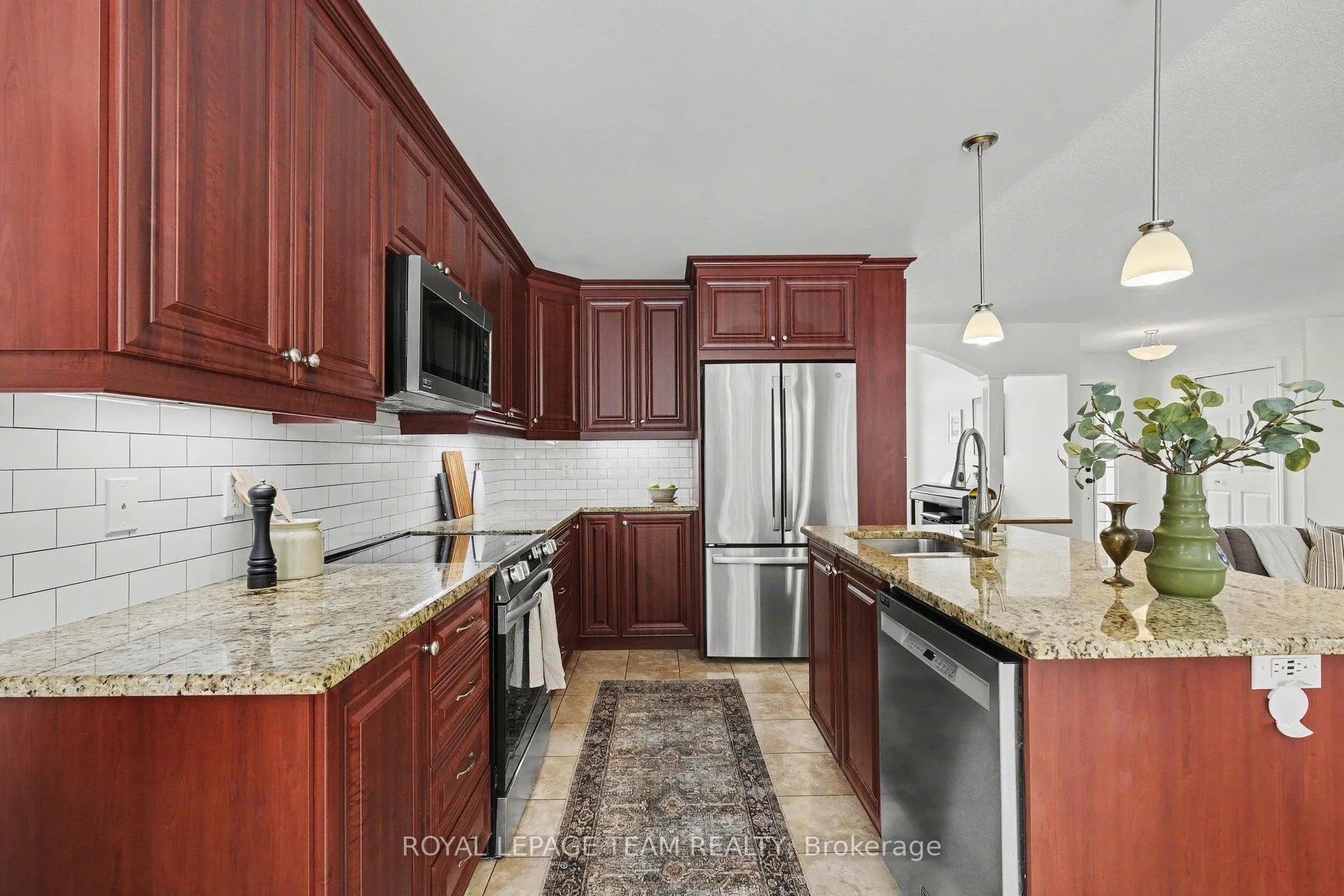 Photo 13 of 20 Cedar Rail Crescent, North Grenville, North Grenville Twp (Kemptville South) — HOMEH