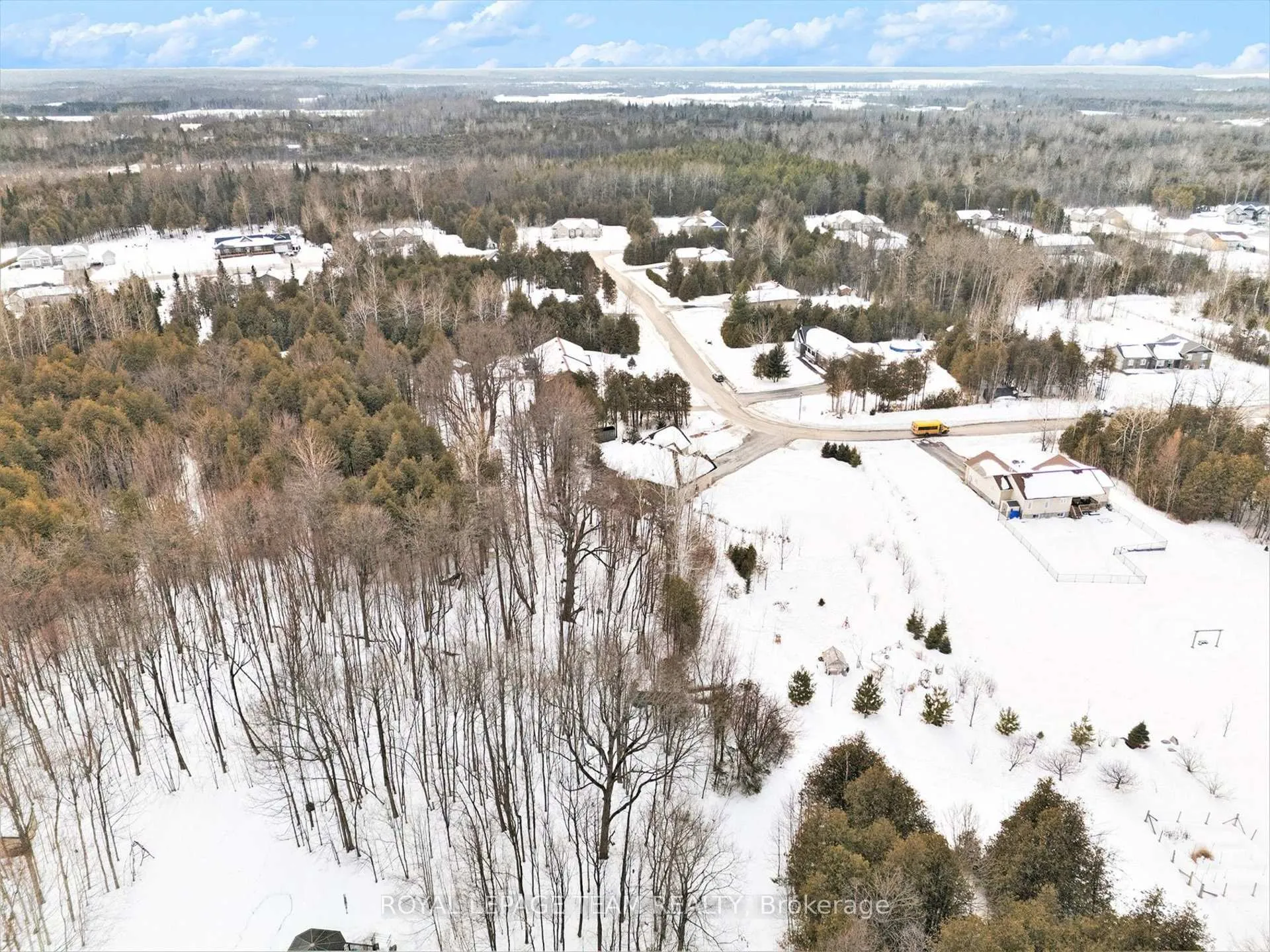 Photo 43 of 20 Cedar Rail Crescent, North Grenville, North Grenville Twp (Kemptville South) — HOMEH