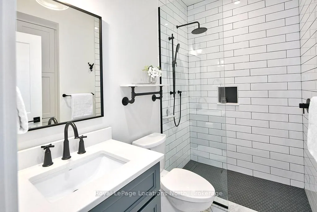 Photo 24 of 31 Gordon Crescent, Meaford — HOMEH