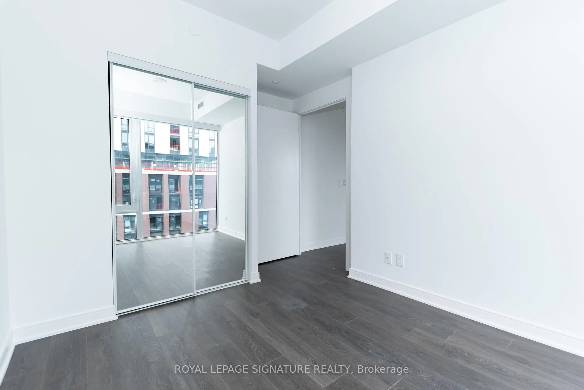 Photo 9 of Unit S707, 180 Mill Street, Toronto, Waterfront Communities — HOMEH
