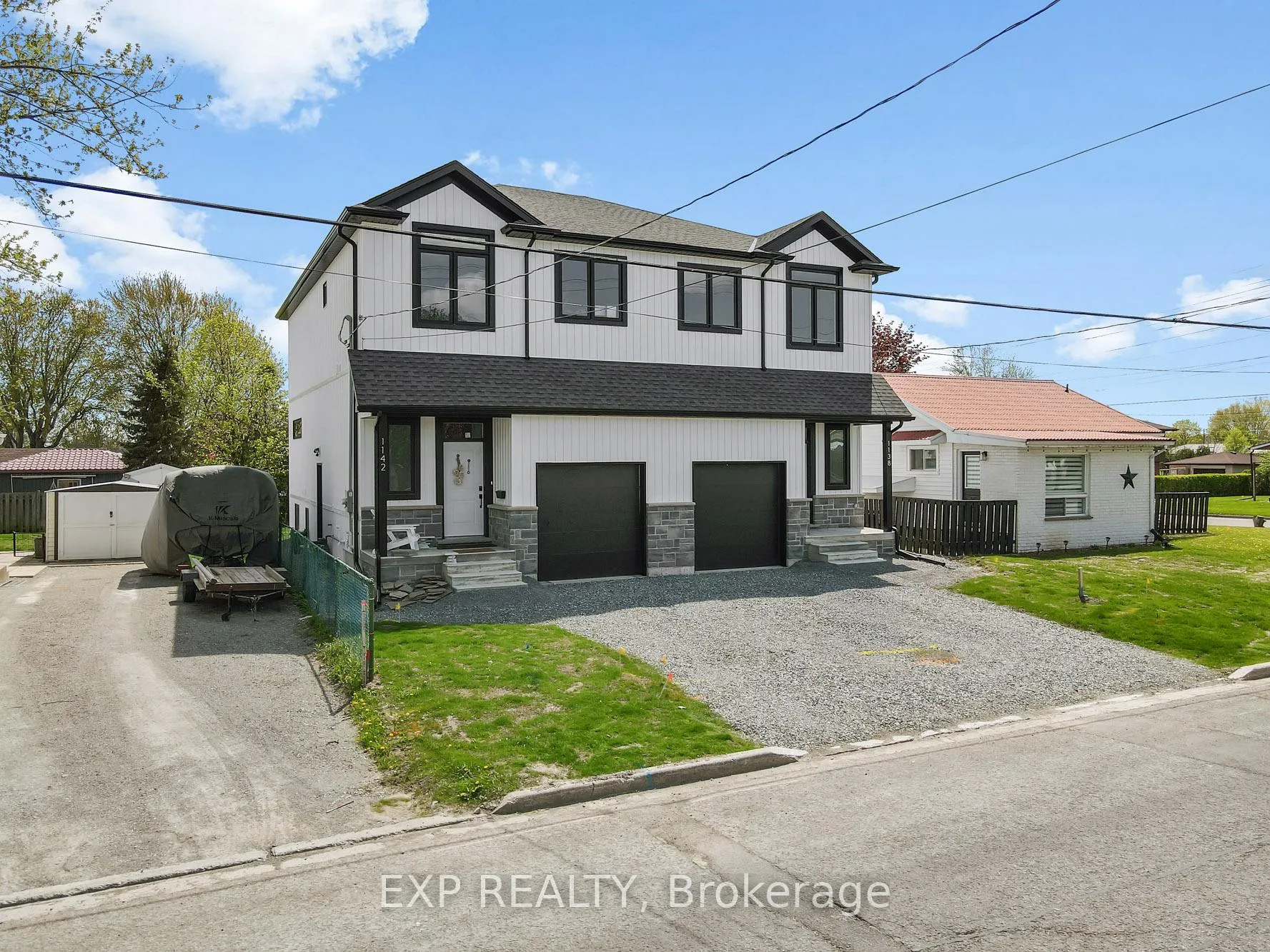 Photo 1 of 1142 Ontario Road, Welland, Lincoln/Crowland — HOMEH