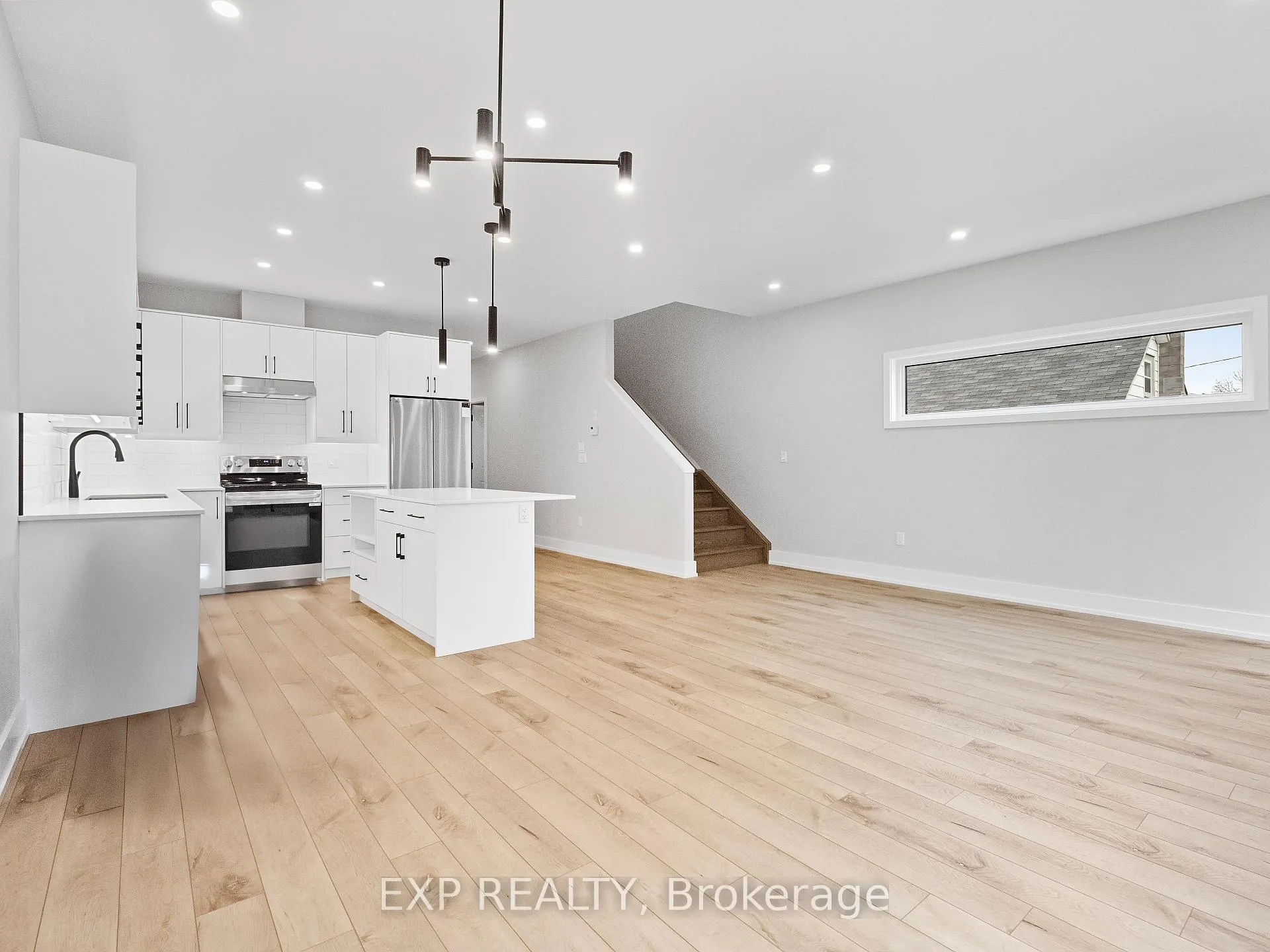 Photo 12 of 1142 Ontario Road, Welland, Lincoln/Crowland — HOMEH