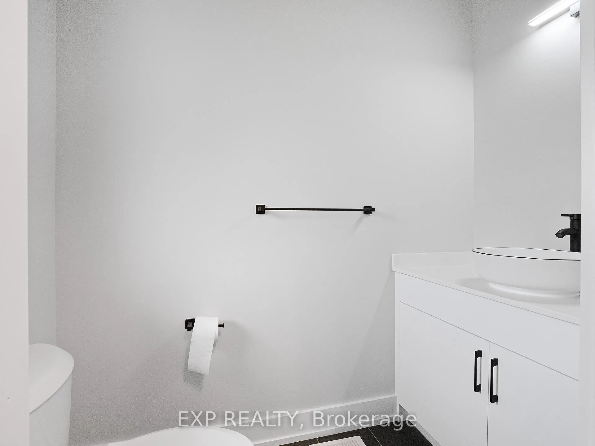 Photo 14 of 1142 Ontario Road, Welland, Lincoln/Crowland — HOMEH