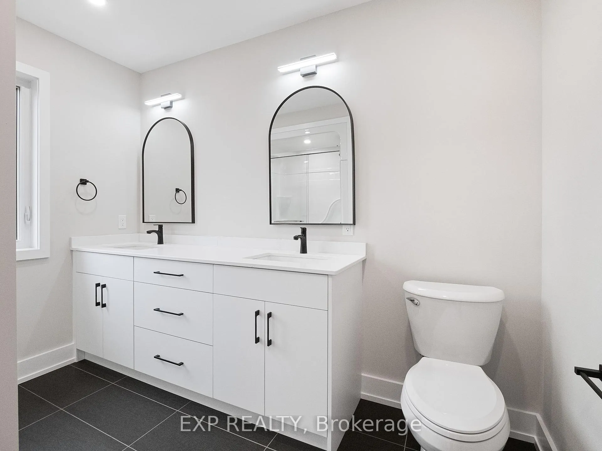 Photo 19 of 1142 Ontario Road, Welland, Lincoln/Crowland — HOMEH