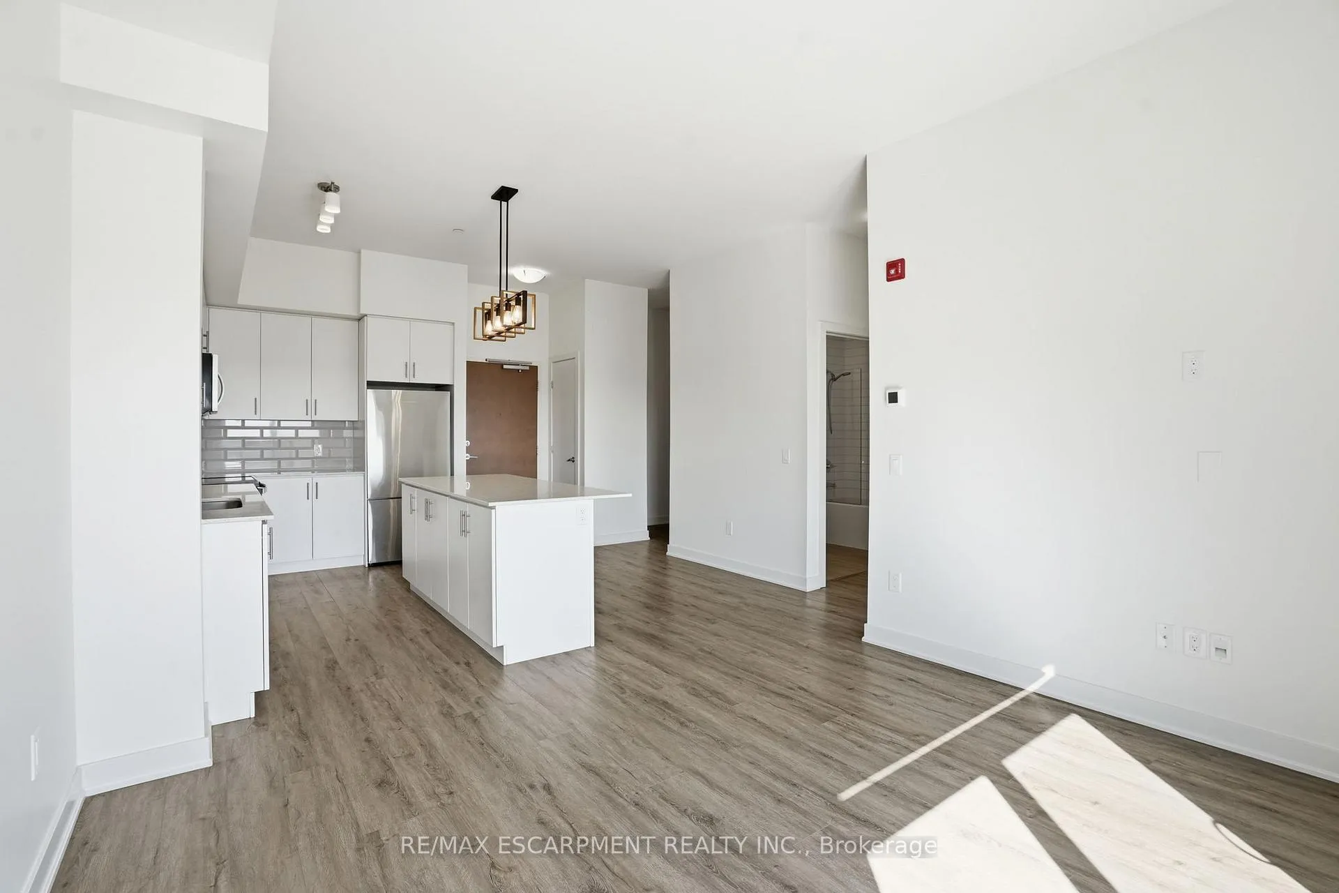 Photo 14 of Unit 618, 320 Plains Road E, Burlington, LaSalle — HOMEH