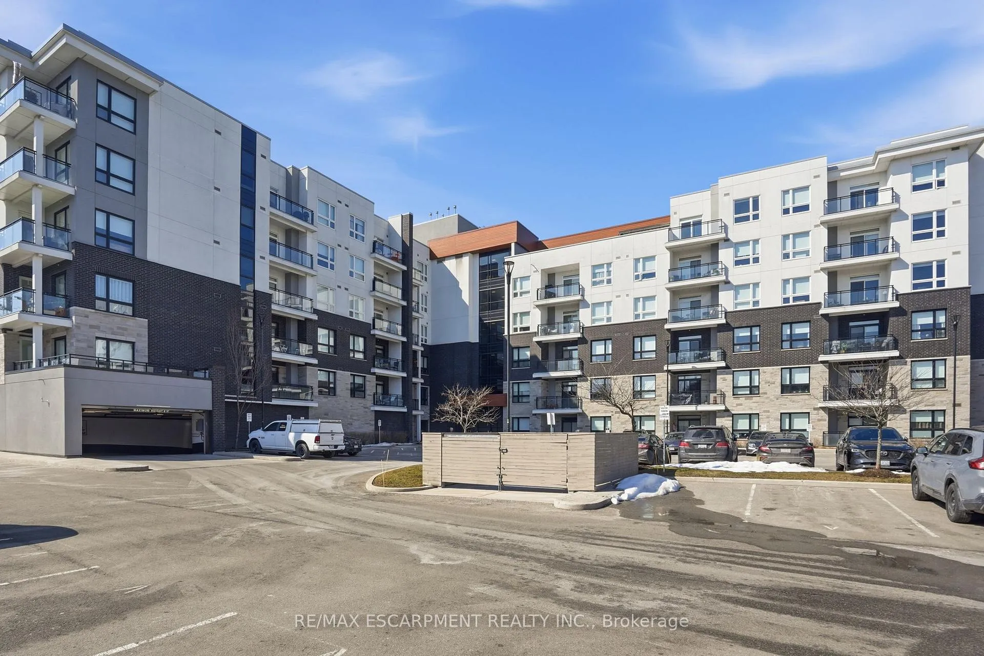 Photo 29 of Unit 618, 320 Plains Road E, Burlington, LaSalle — HOMEH