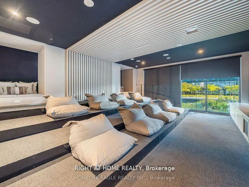 Photo 3 of Unit 4002, 55 cooper Street, Toronto, Waterfront Communities — HOMEH