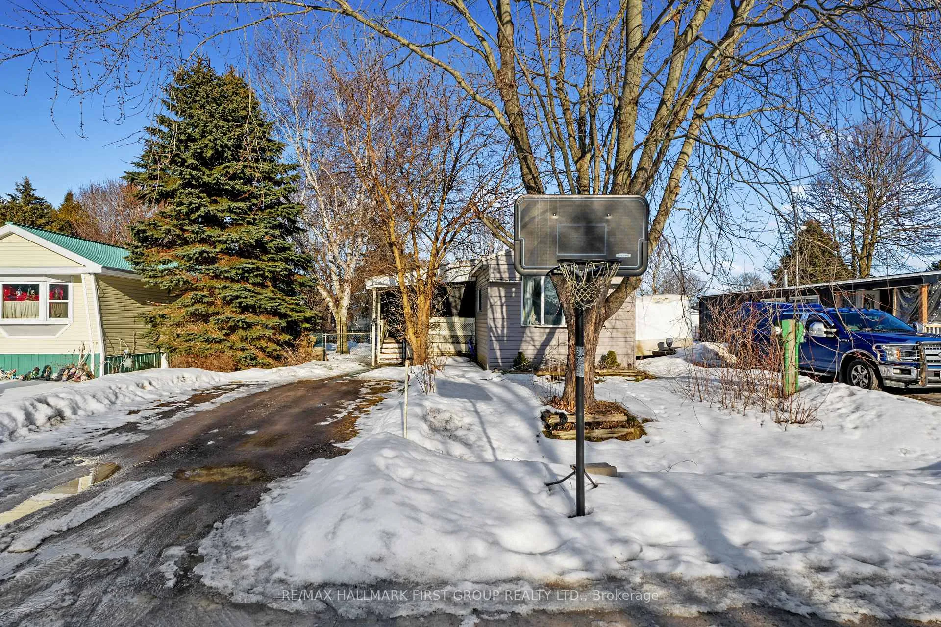 Photo 2 of 31 Valleyview Drive, Hamilton Township, Rural Hamilton — HOMEH
