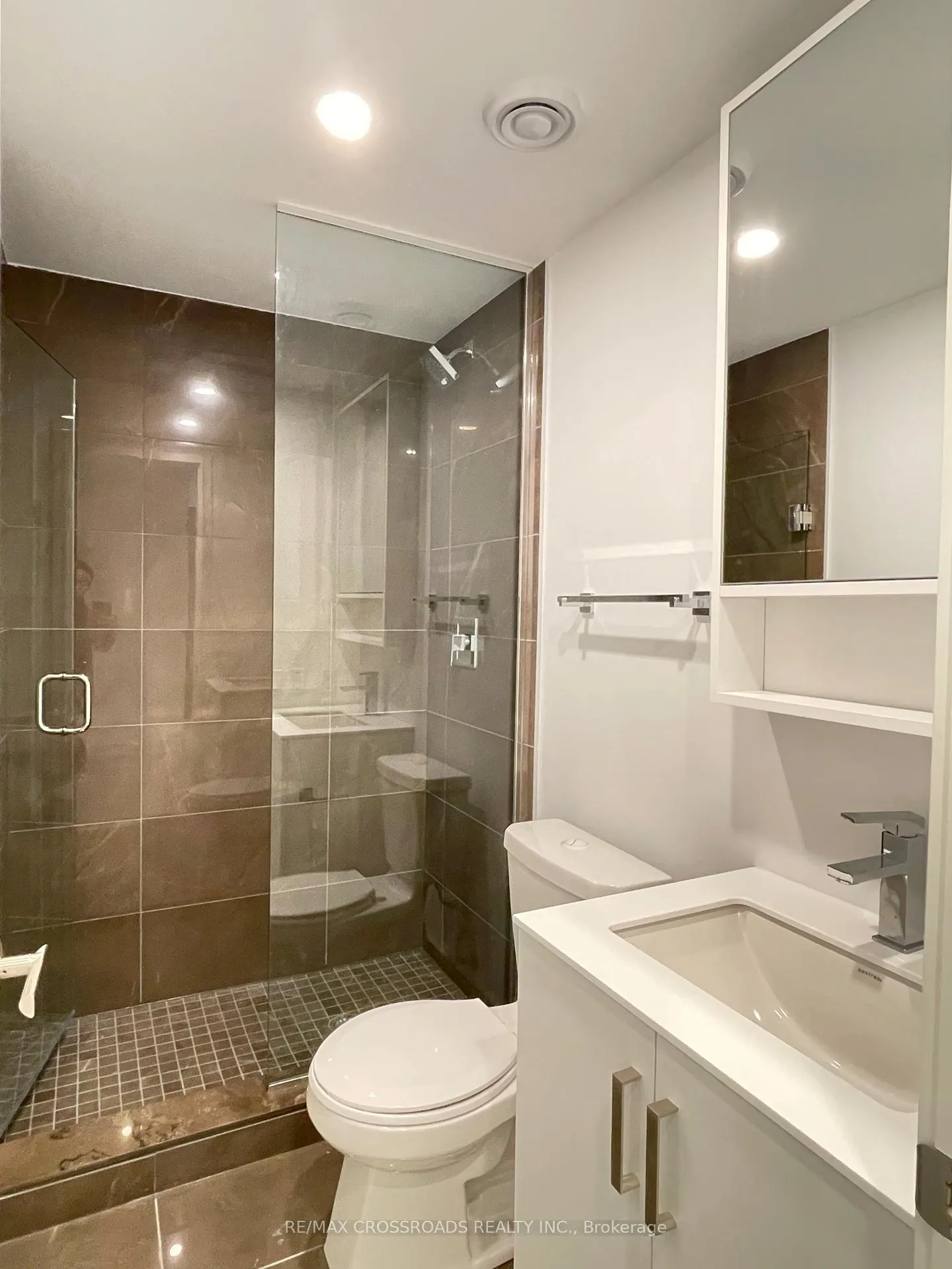 Photo 7 of Unit 2012, 88 Queen Street E, Toronto, Church-Yonge Corridor — HOMEH
