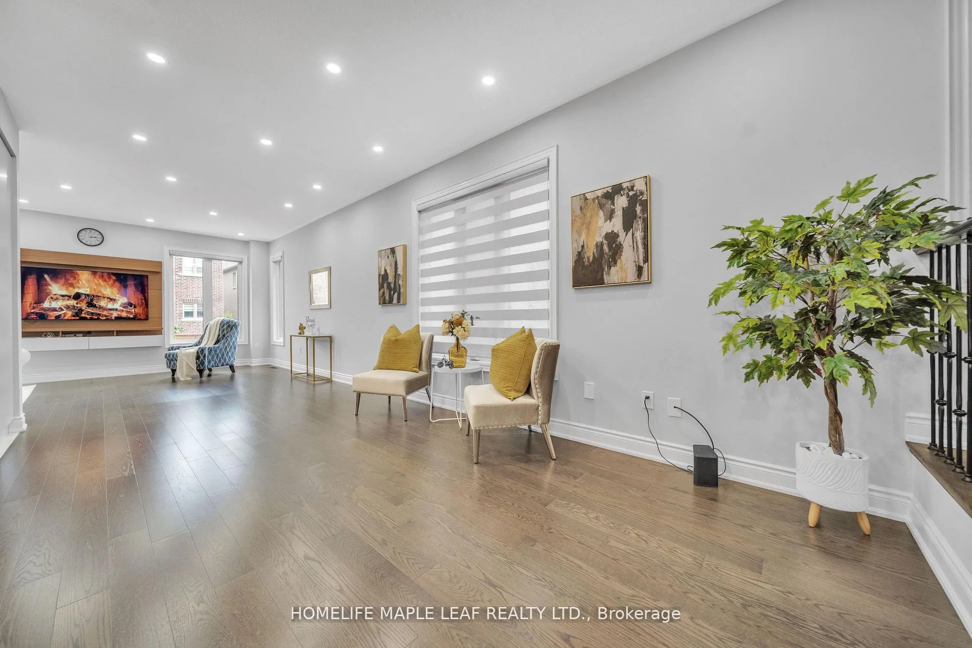 Photo 31 of 15 Quinton Ridge, Brampton, Bram West — HOMEH