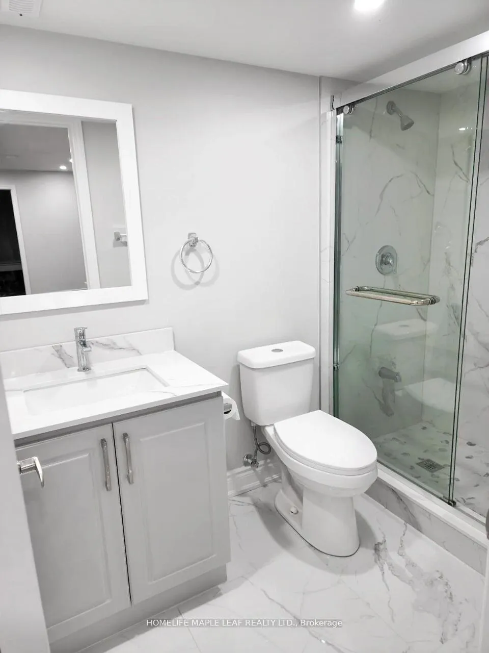 Photo 32 of 15 Quinton Ridge, Brampton, Bram West — HOMEH