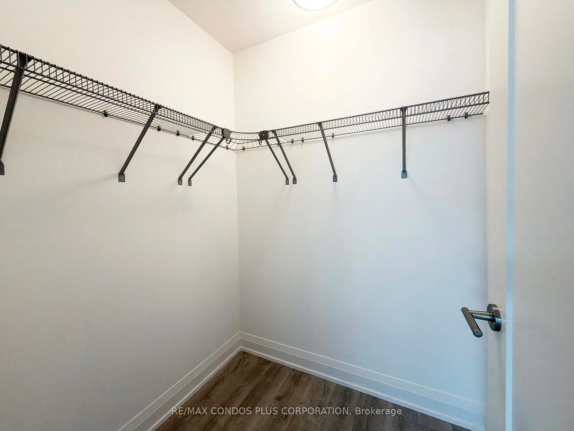 Photo 10 of Unit 2102, 65 Broadway Avenue, Toronto, Mount Pleasant West — HOMEH