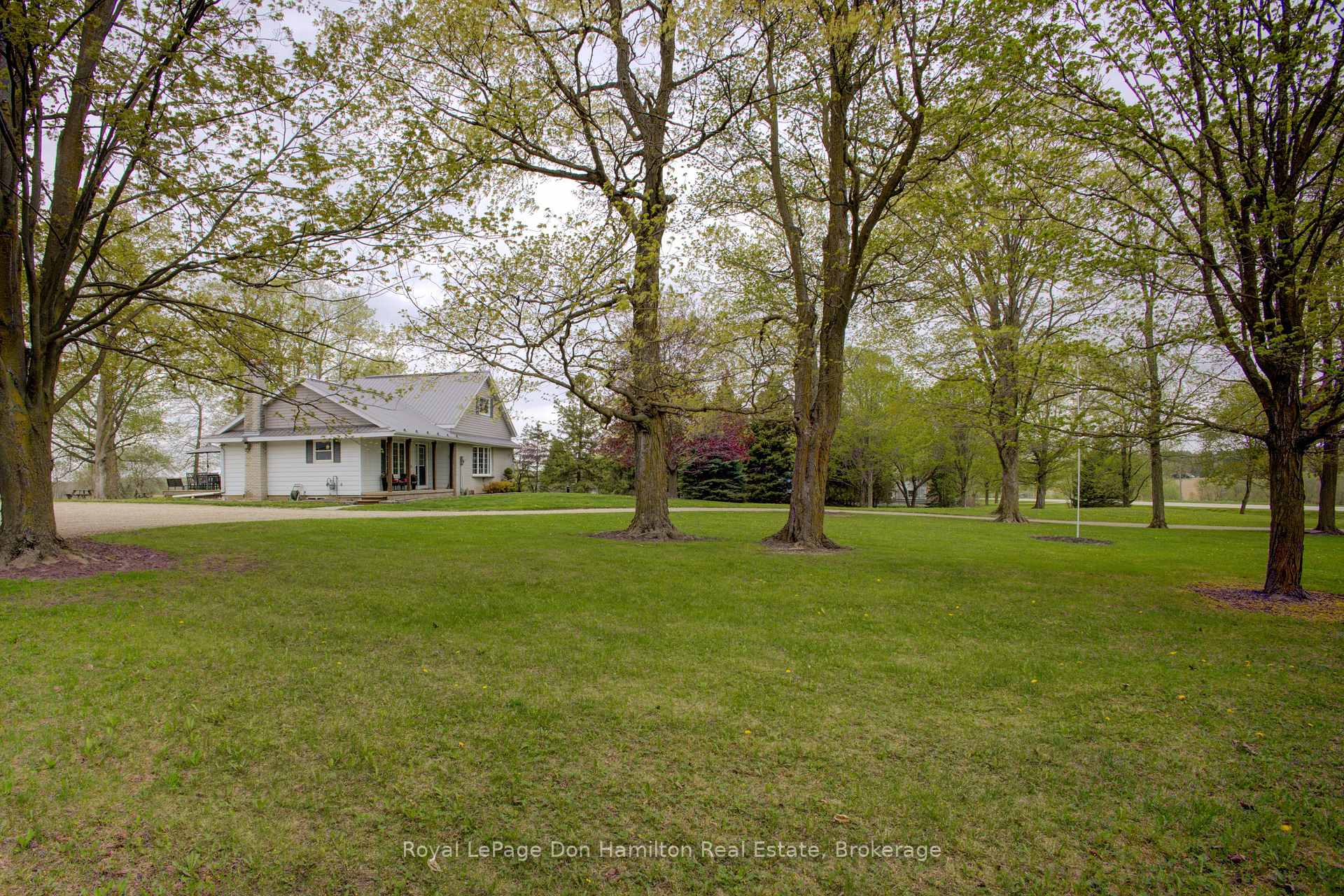 Photo 26 of 7434 Wellington Road 10, Mapleton, Rural Mapleton — HOMEH