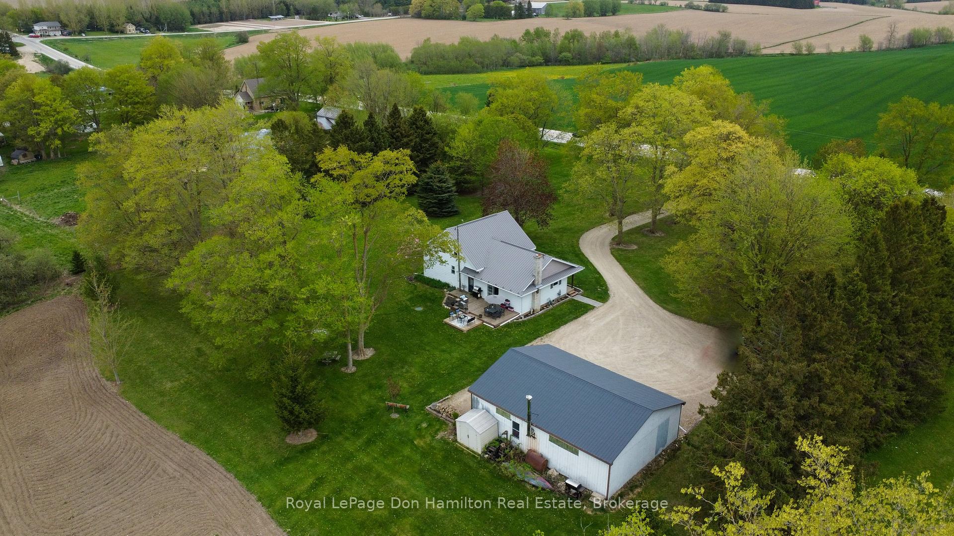 Photo 42 of 7434 Wellington Road 10, Mapleton, Rural Mapleton — HOMEH