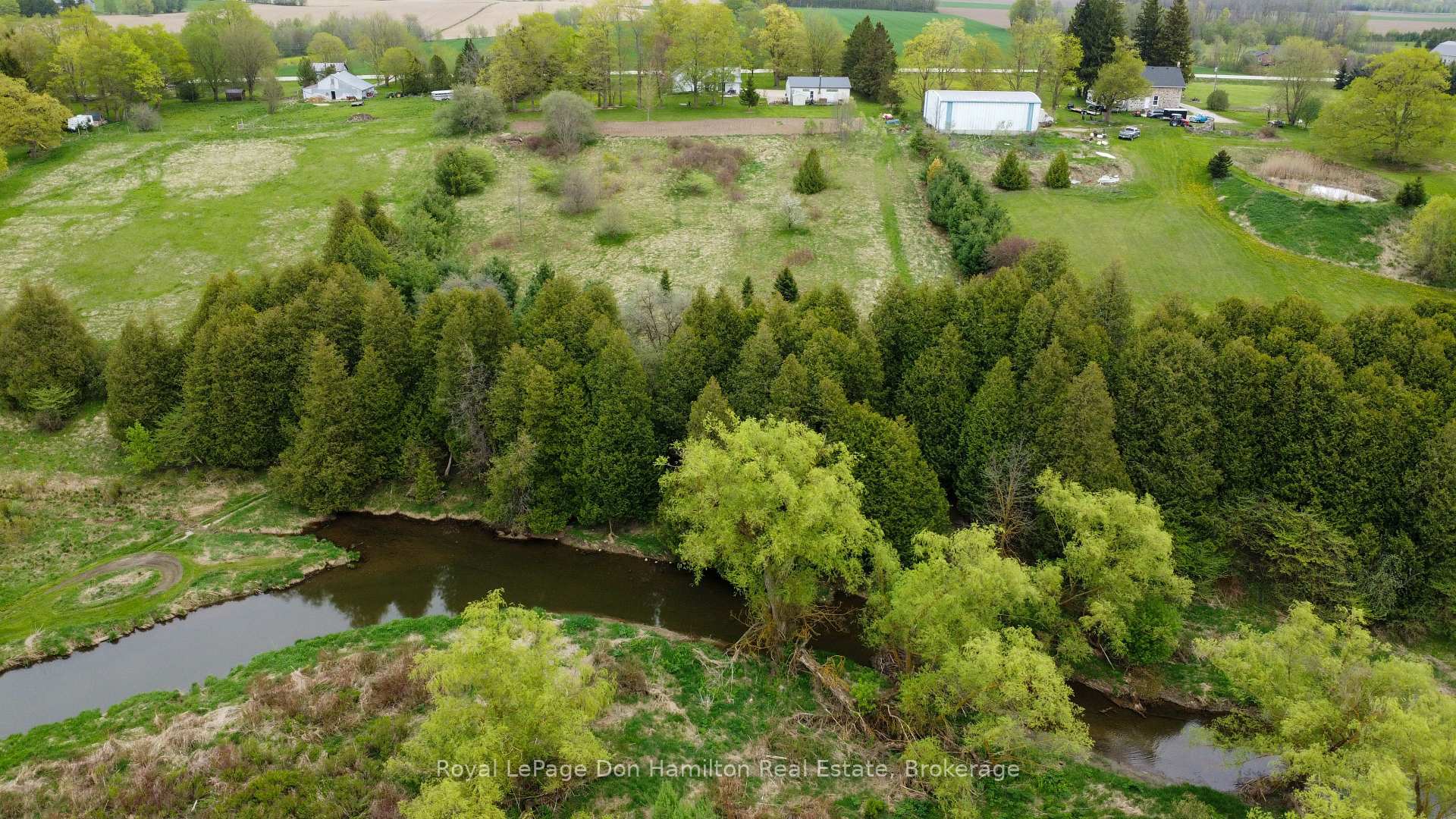 Photo 44 of 7434 Wellington Road 10, Mapleton, Rural Mapleton — HOMEH