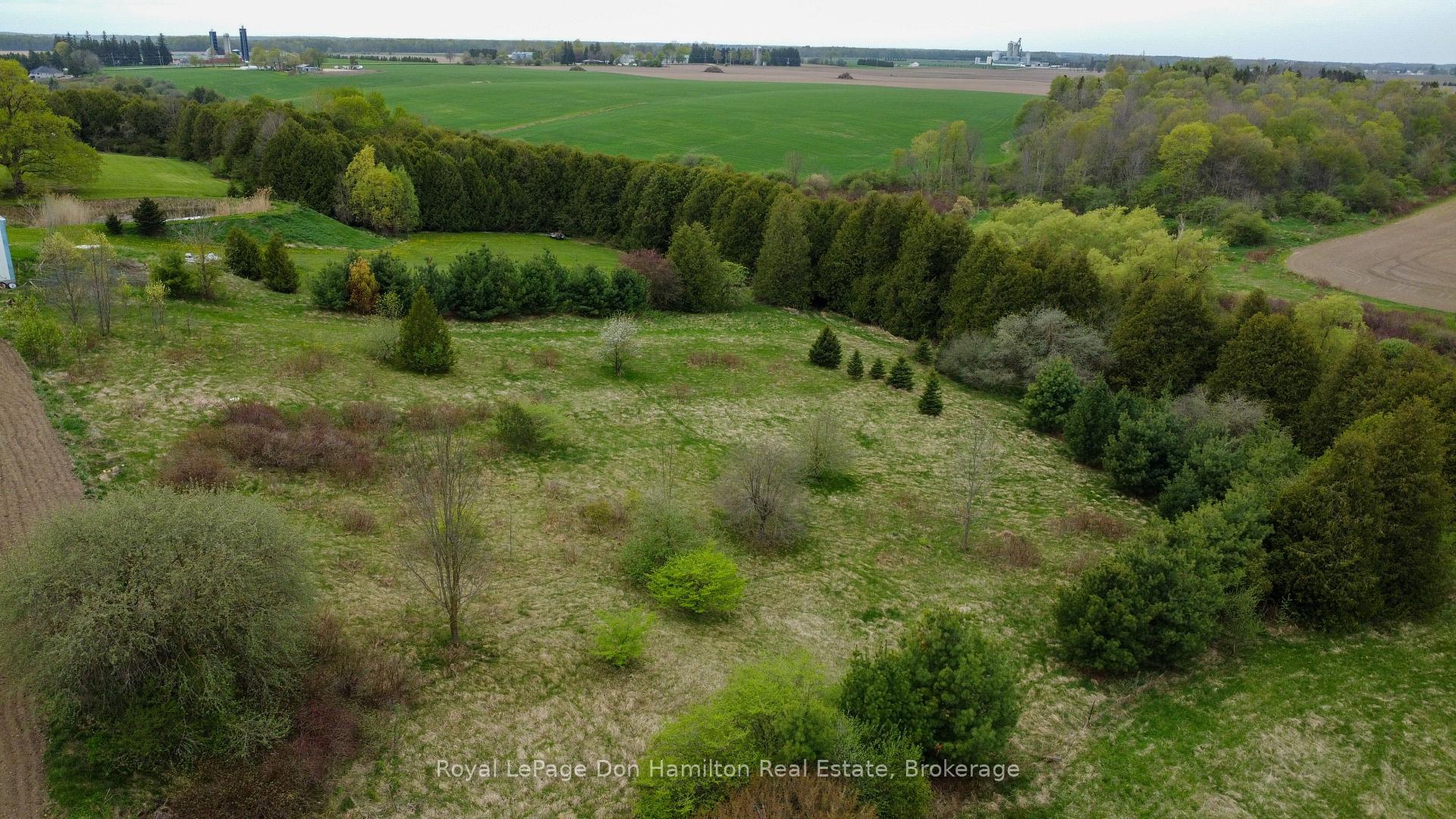 Photo 45 of 7434 Wellington Road 10, Mapleton, Rural Mapleton — HOMEH