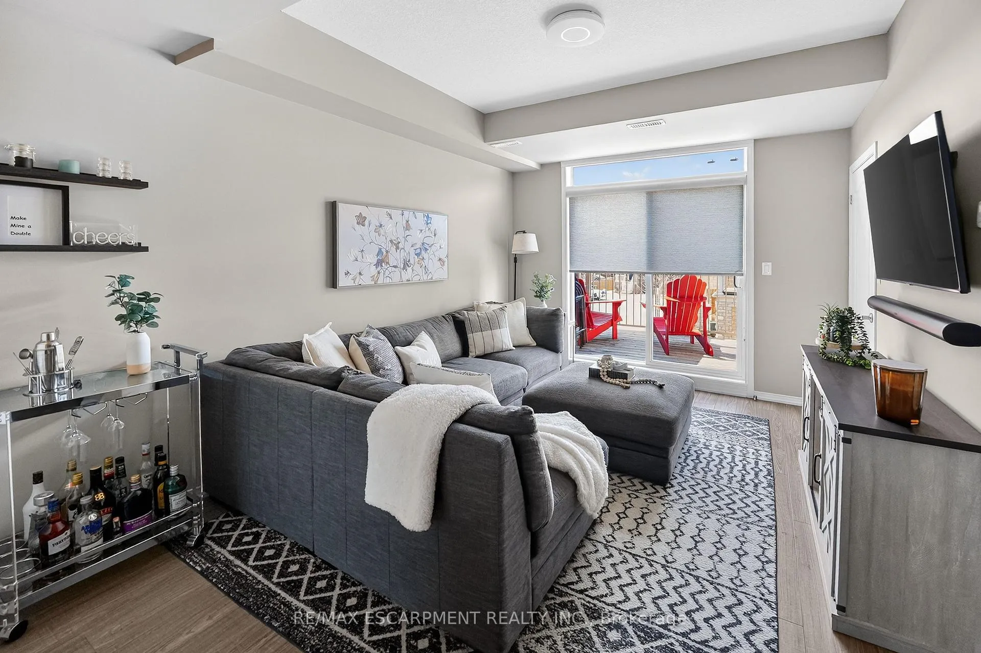 Photo 8 of 5048 Serena Drive, Lincoln, Beamsville — HOMEH