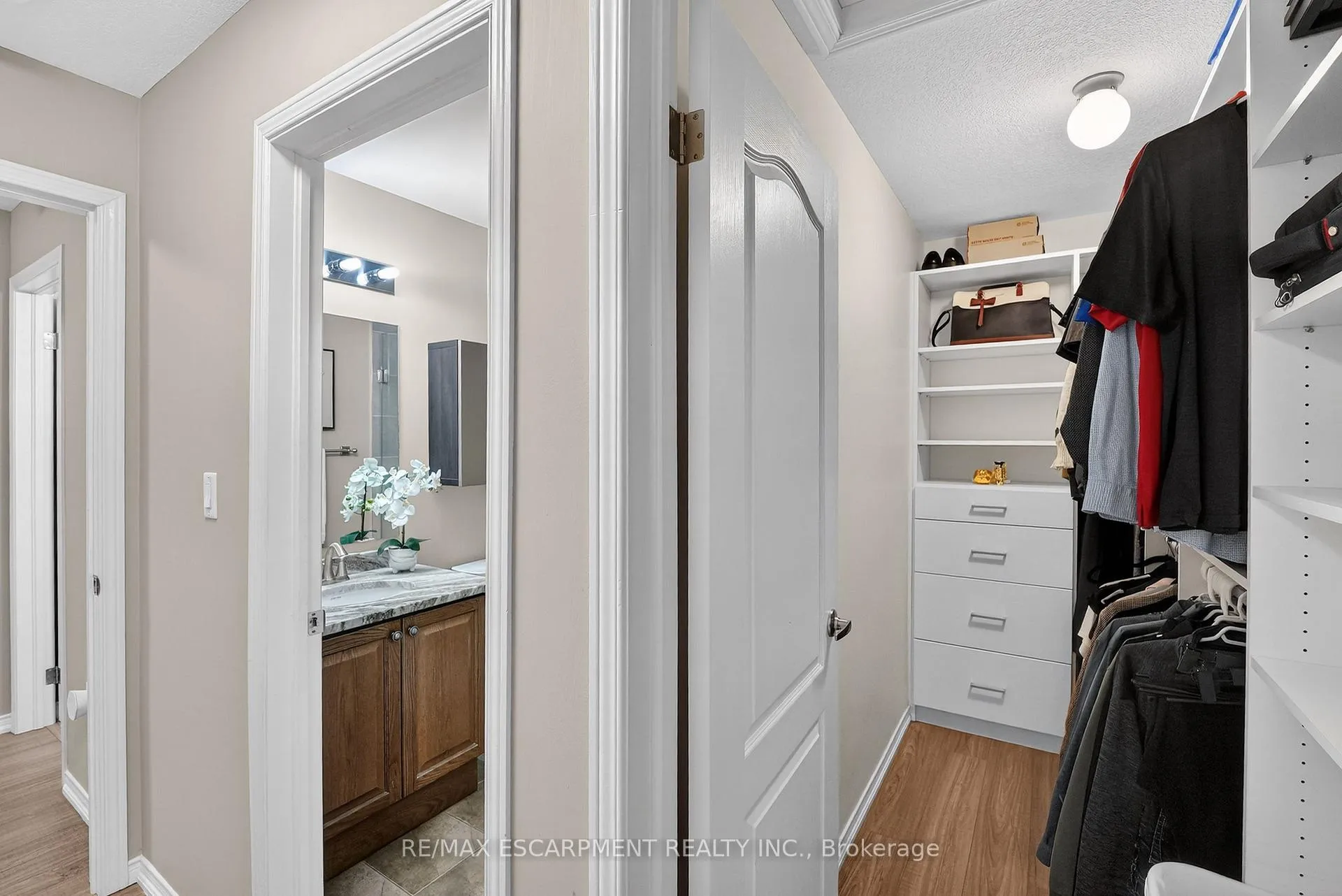 Photo 20 of 5048 Serena Drive, Lincoln, Beamsville — HOMEH
