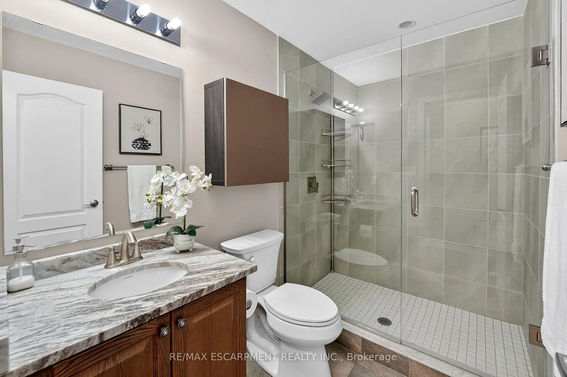 Photo 21 of 5048 Serena Drive, Lincoln, Beamsville — HOMEH
