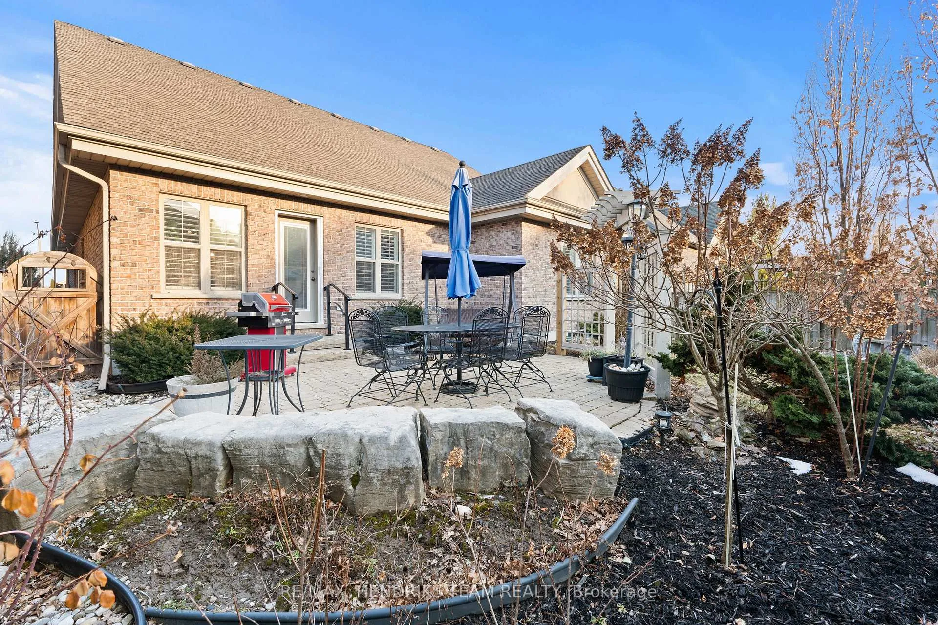 Photo 35 of 5 Mclean Court, St. Catharines, Grapeview — HOMEH