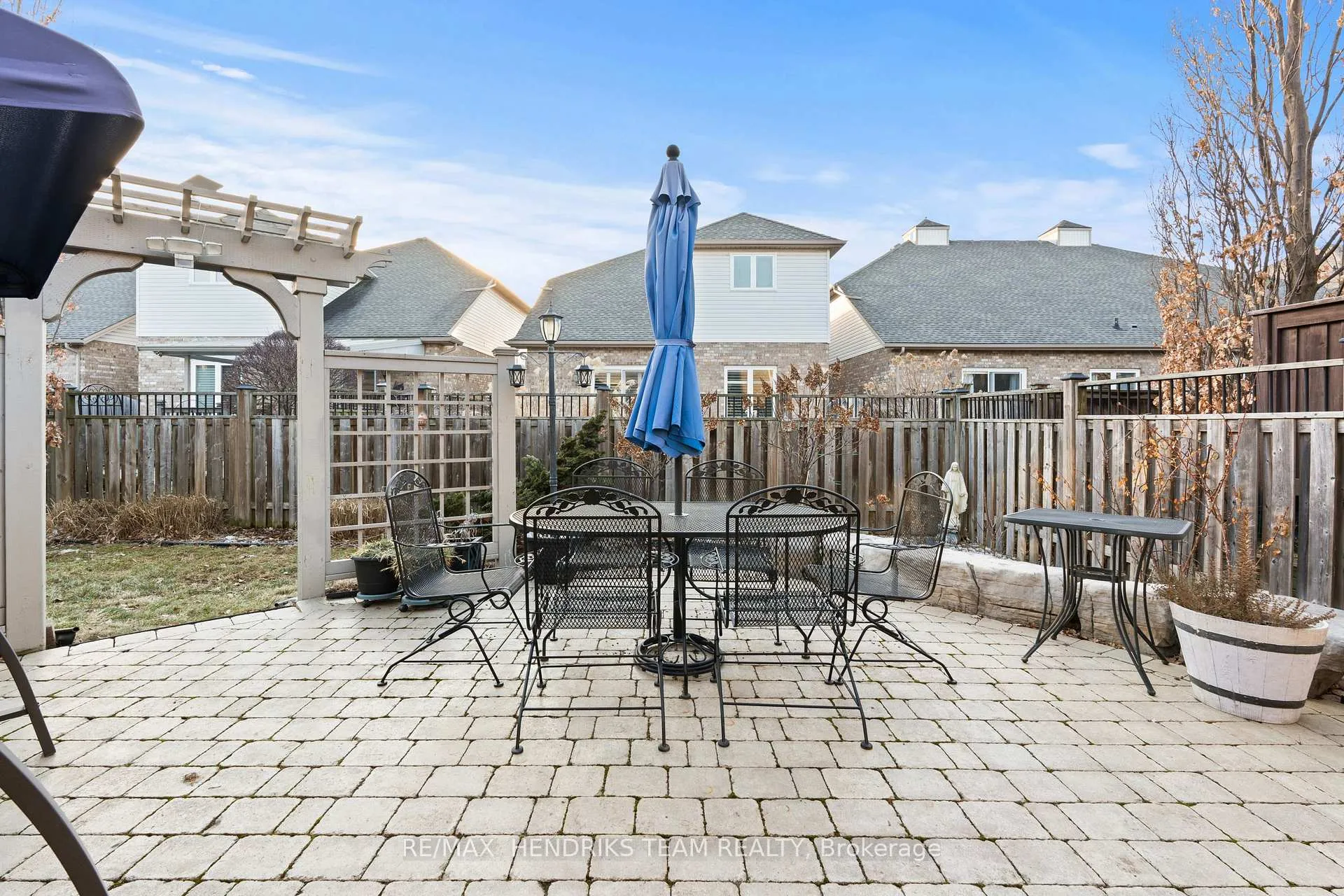 Photo 36 of 5 Mclean Court, St. Catharines, Grapeview — HOMEH