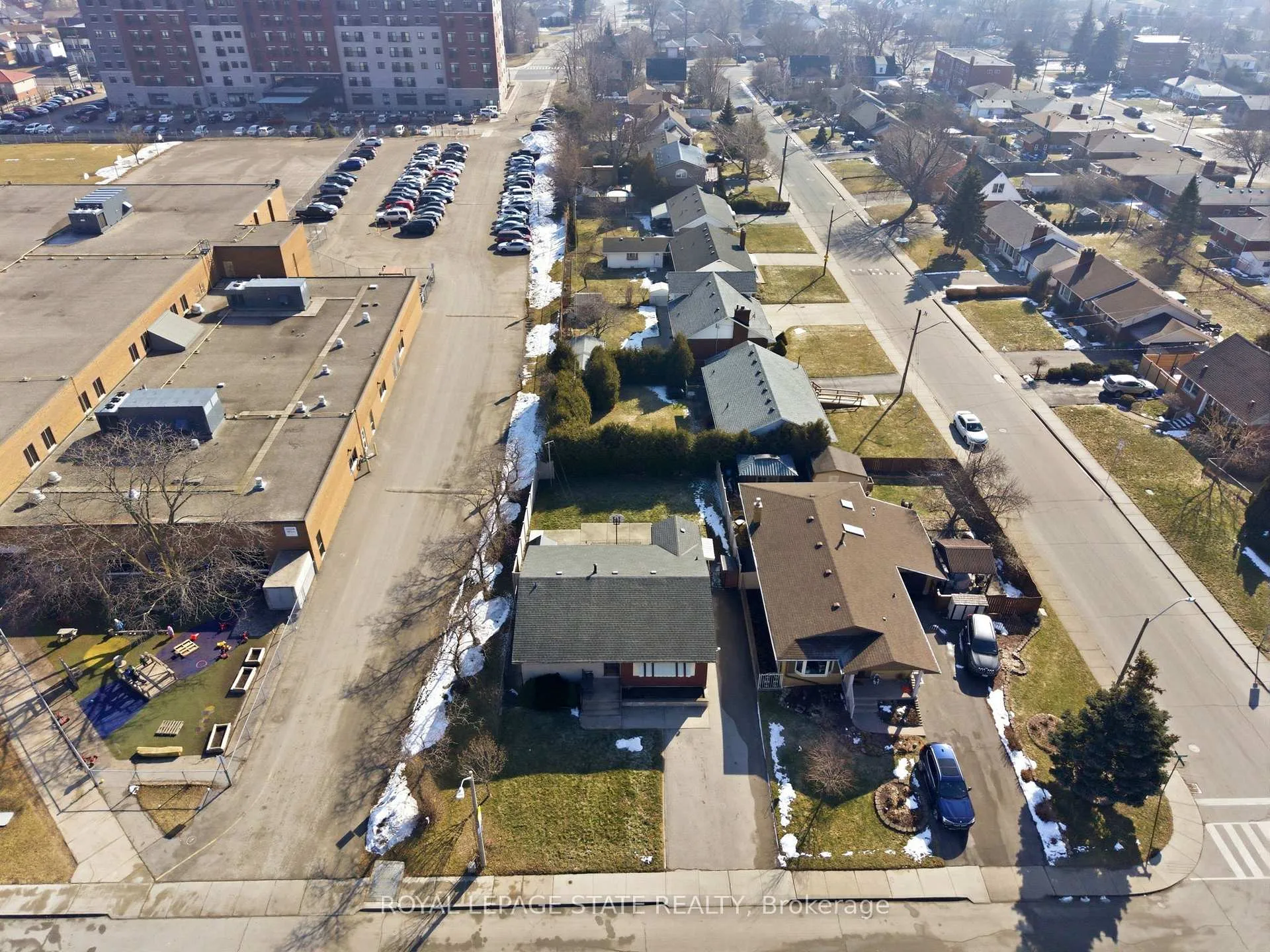 Photo 6 of 45 Cromwell Crescent, Hamilton, Greenford — HOMEH