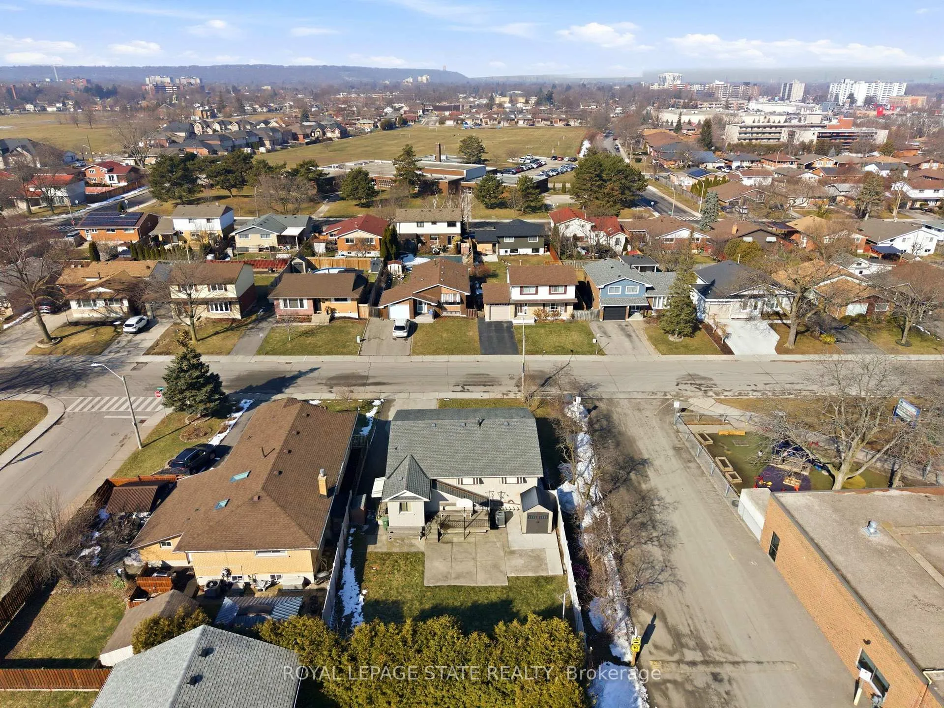 Photo 8 of 45 Cromwell Crescent, Hamilton, Greenford — HOMEH