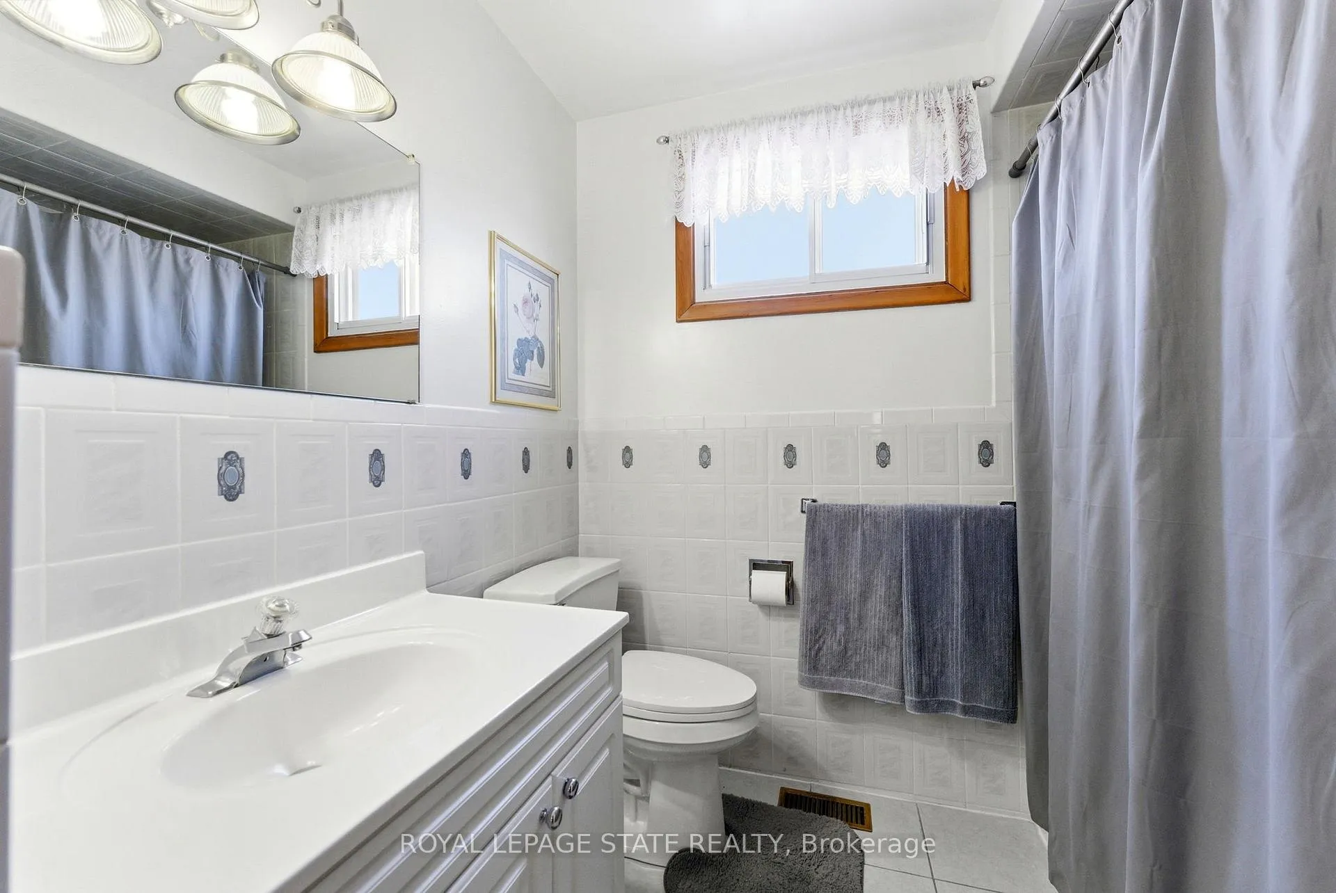 Photo 20 of 45 Cromwell Crescent, Hamilton, Greenford — HOMEH