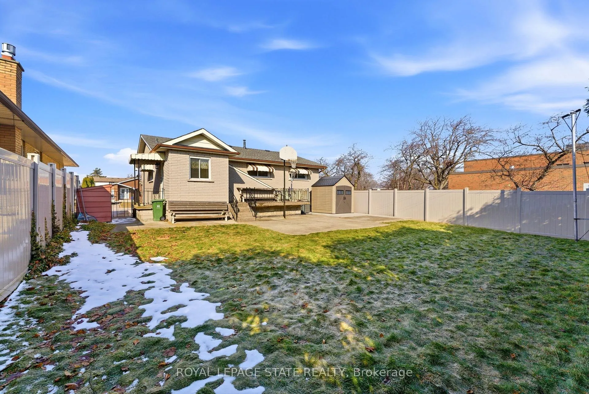 Photo 32 of 45 Cromwell Crescent, Hamilton, Greenford — HOMEH