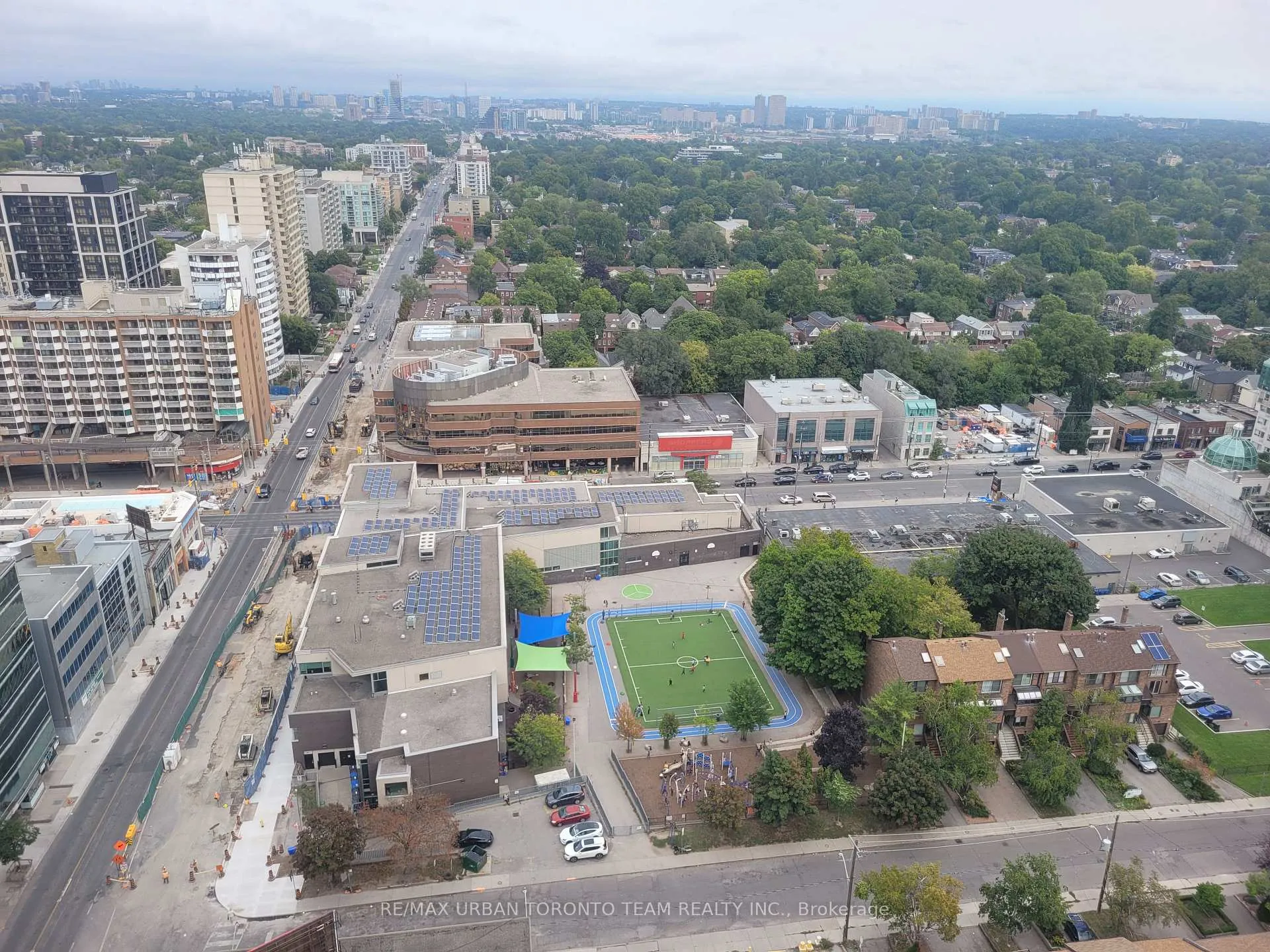Photo 17 of Unit 2711, 125 Redpath Avenue, Toronto, Mount Pleasant West — HOMEH