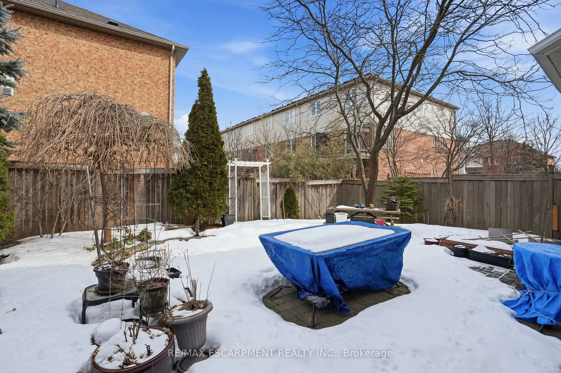 Photo 37 of 2505 Valleyridge Drive, Oakville, Bronte Creek — HOMEH