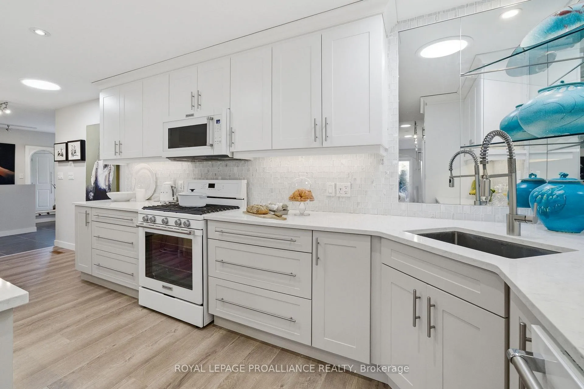 Photo 13 of 63 Conger Drive, Prince Edward County, Wellington Ward — HOMEH