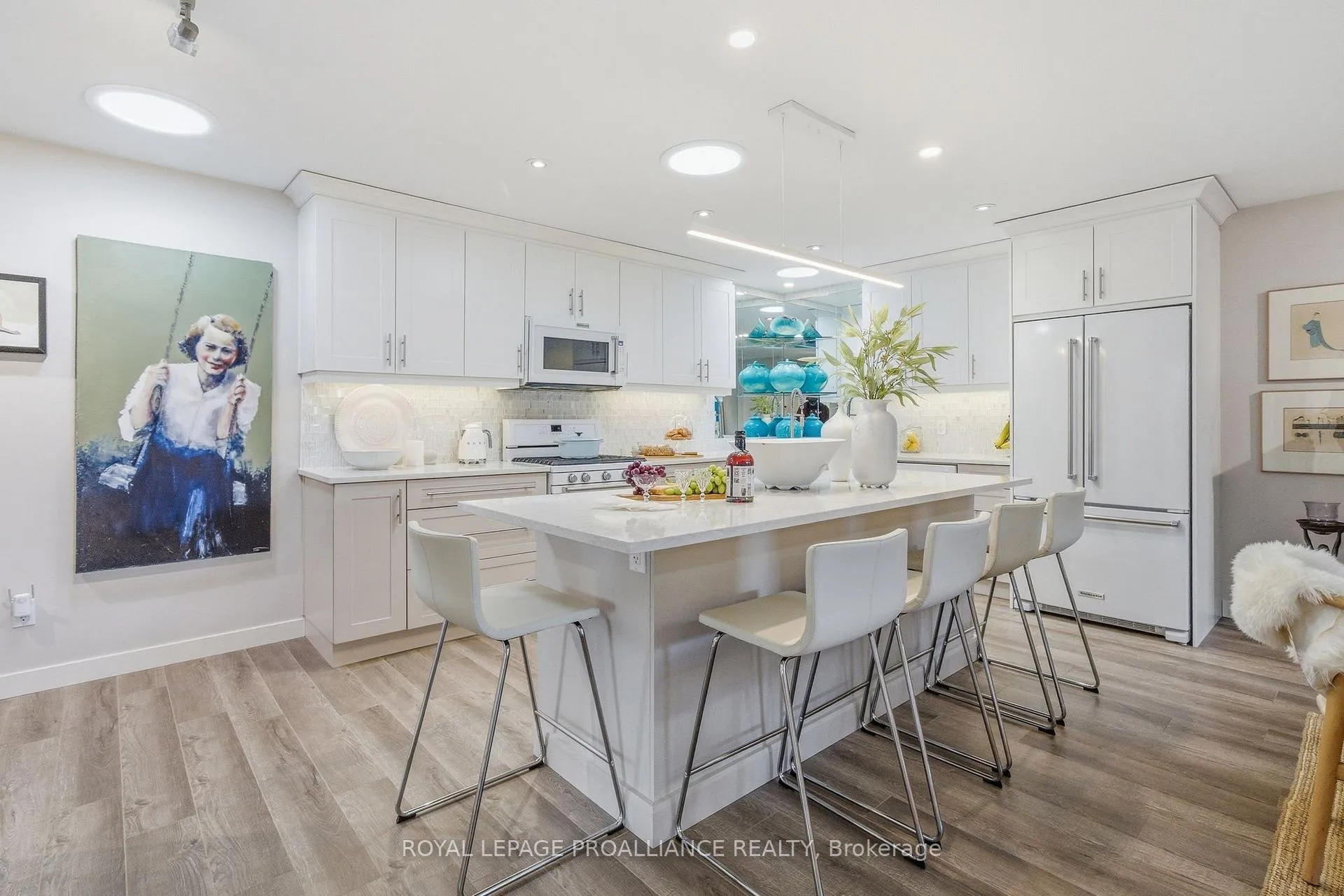 Photo 14 of 63 Conger Drive, Prince Edward County, Wellington Ward — HOMEH