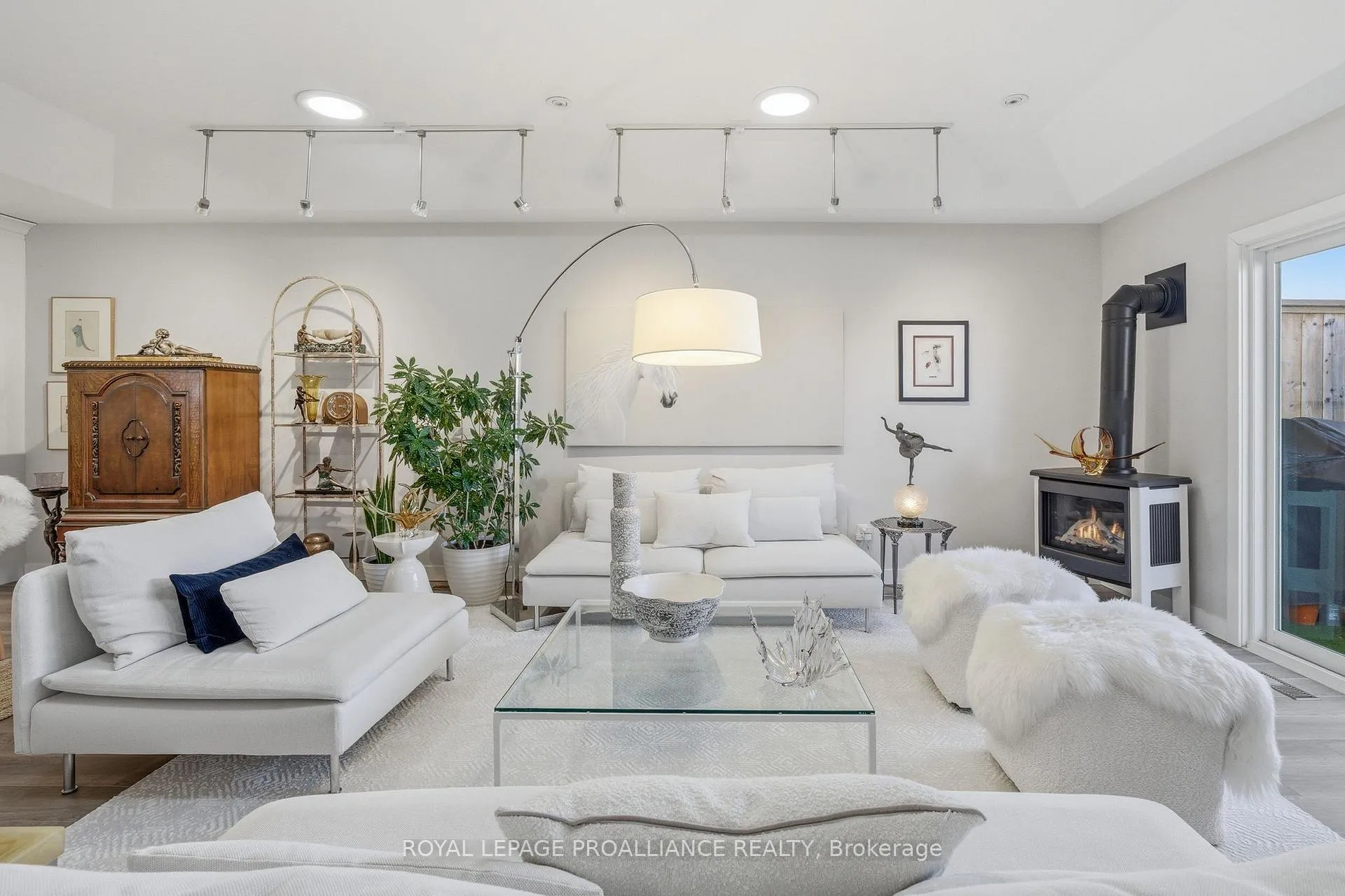 Photo 20 of 63 Conger Drive, Prince Edward County, Wellington Ward — HOMEH