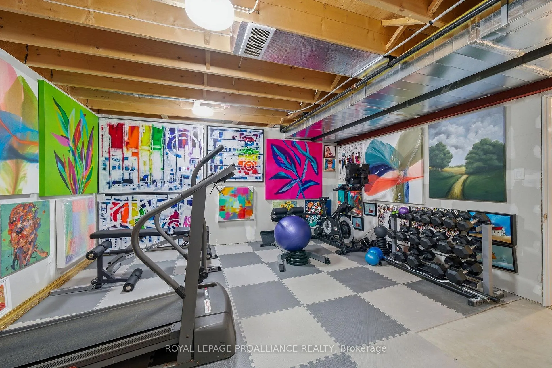 Photo 44 of 63 Conger Drive, Prince Edward County, Wellington Ward — HOMEH