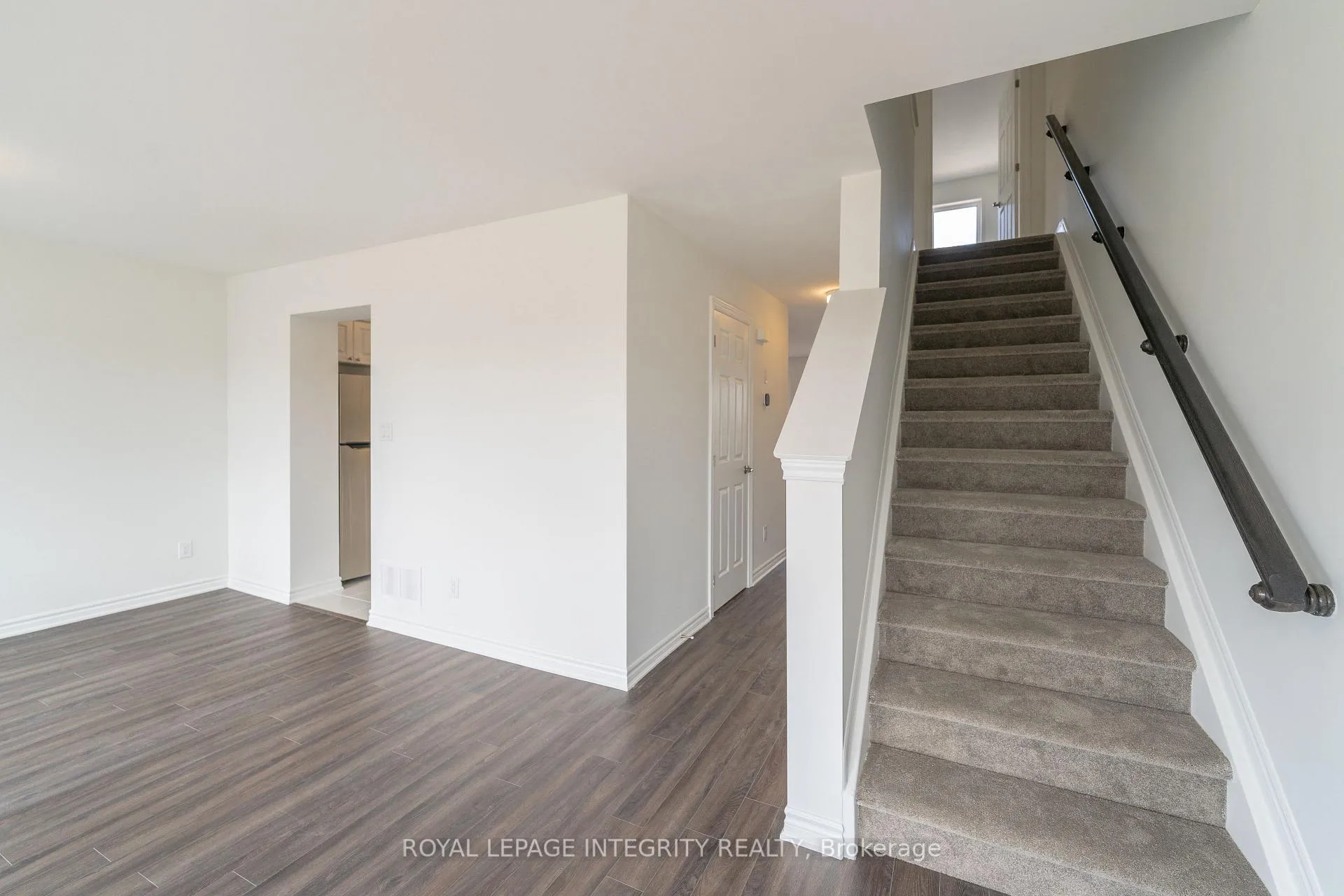 Photo 20 of 94 Kyanite Lane, Ottawa, Barrhaven - Heritage Park — HOMEH