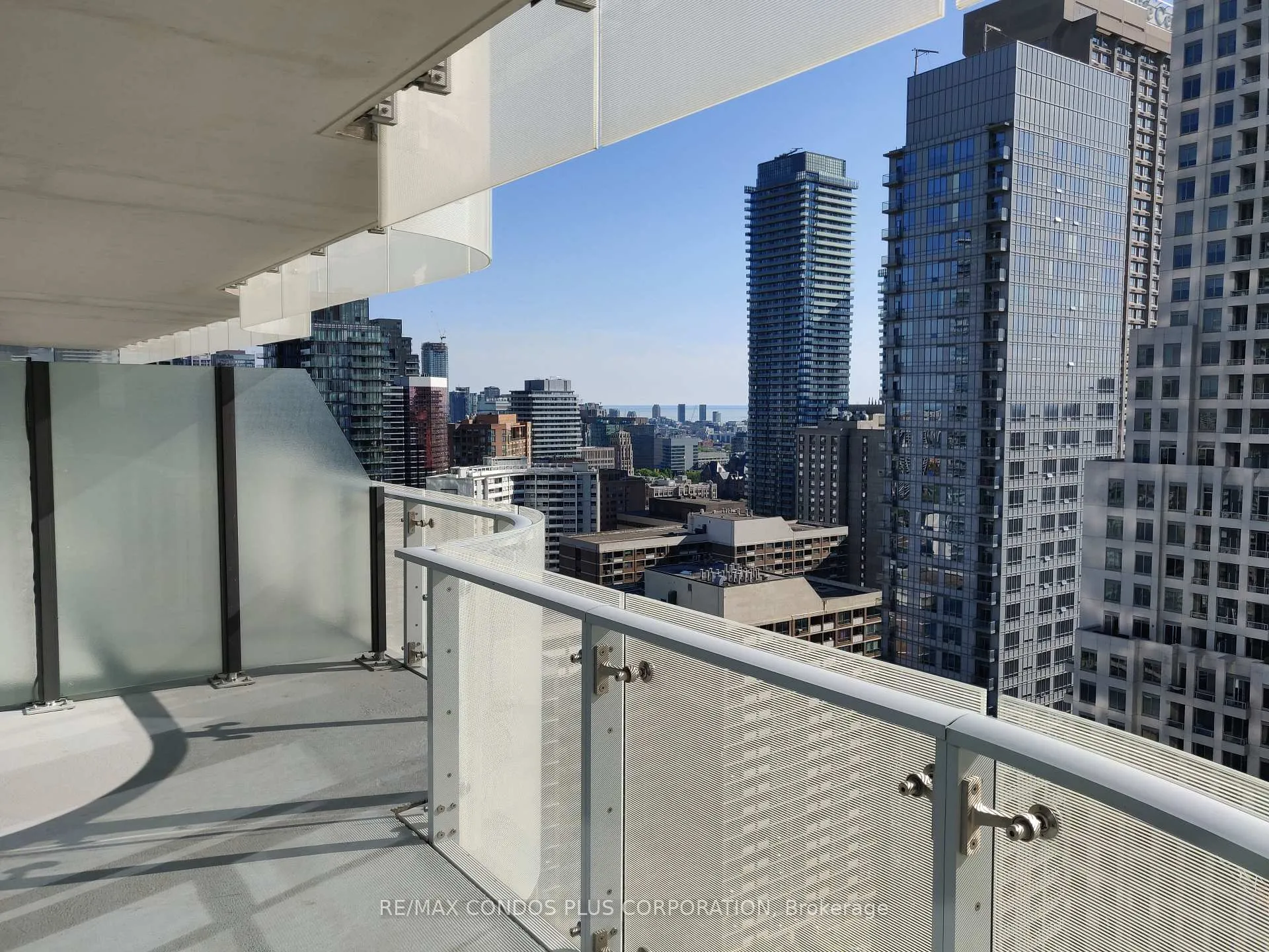 Photo 1 of Unit 2509, 1 Bloor Street E, Toronto, Church-Yonge Corridor — HOMEH