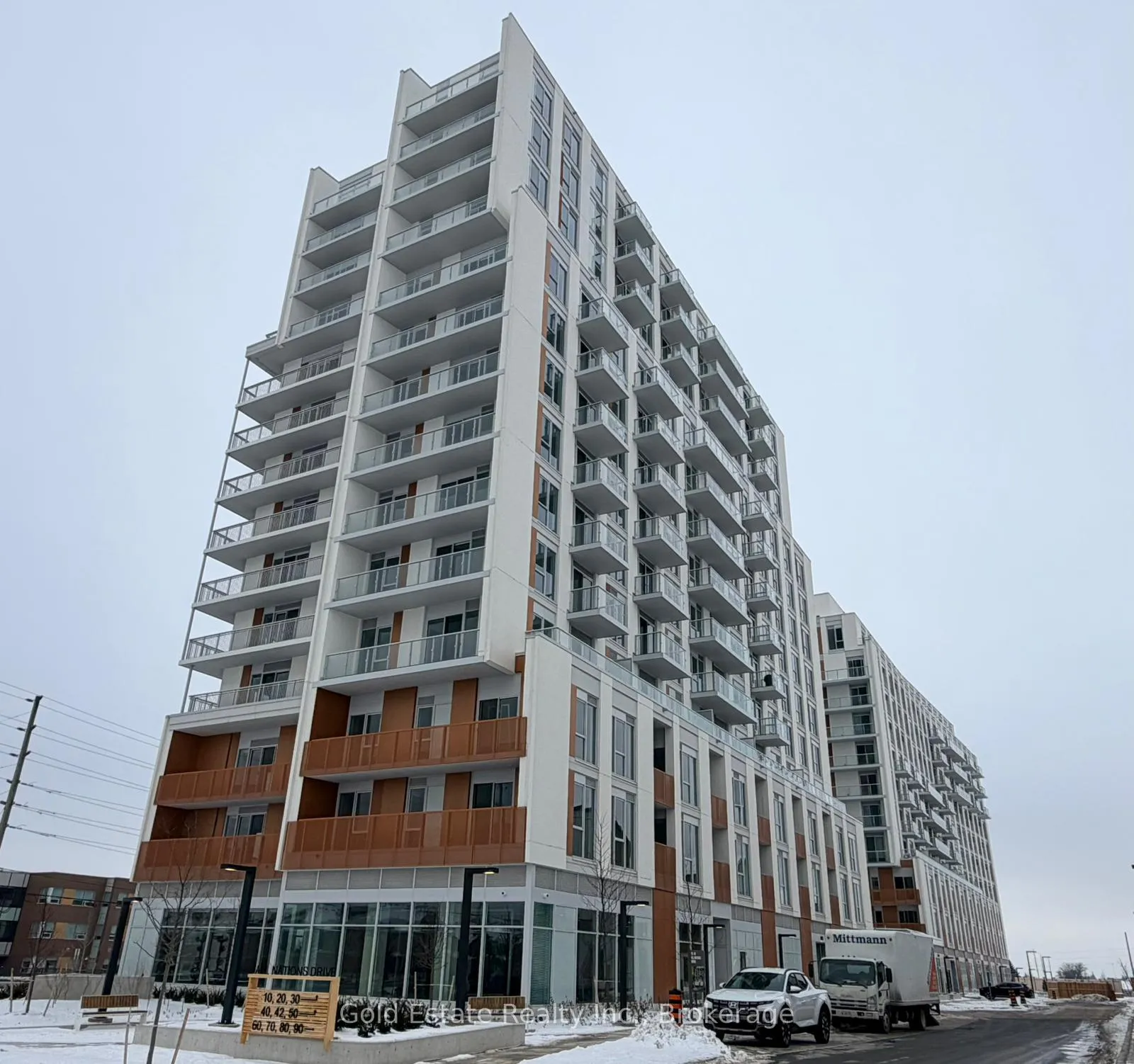 Photo 3 of Unit 703, 10 All Nations Drive, Brampton, Northwest Brampton — HOMEH