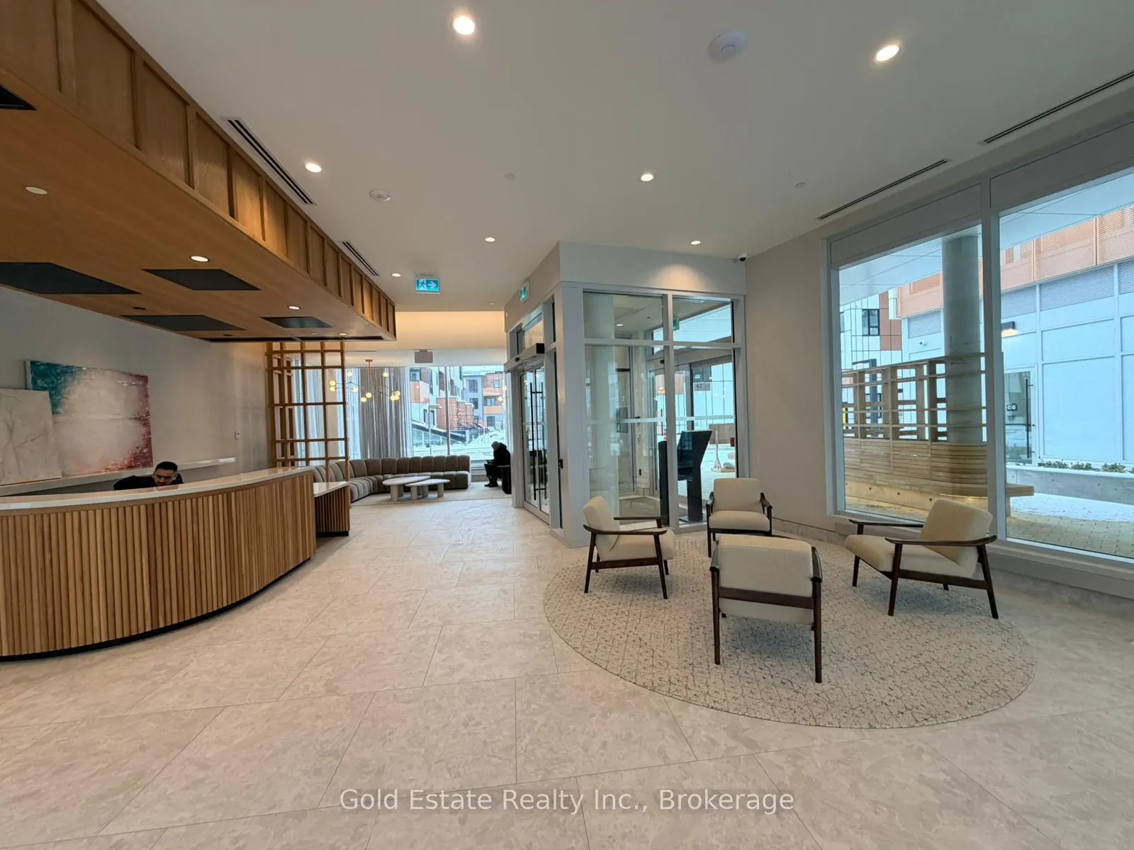 Photo 4 of Unit 703, 10 All Nations Drive, Brampton, Northwest Brampton — HOMEH