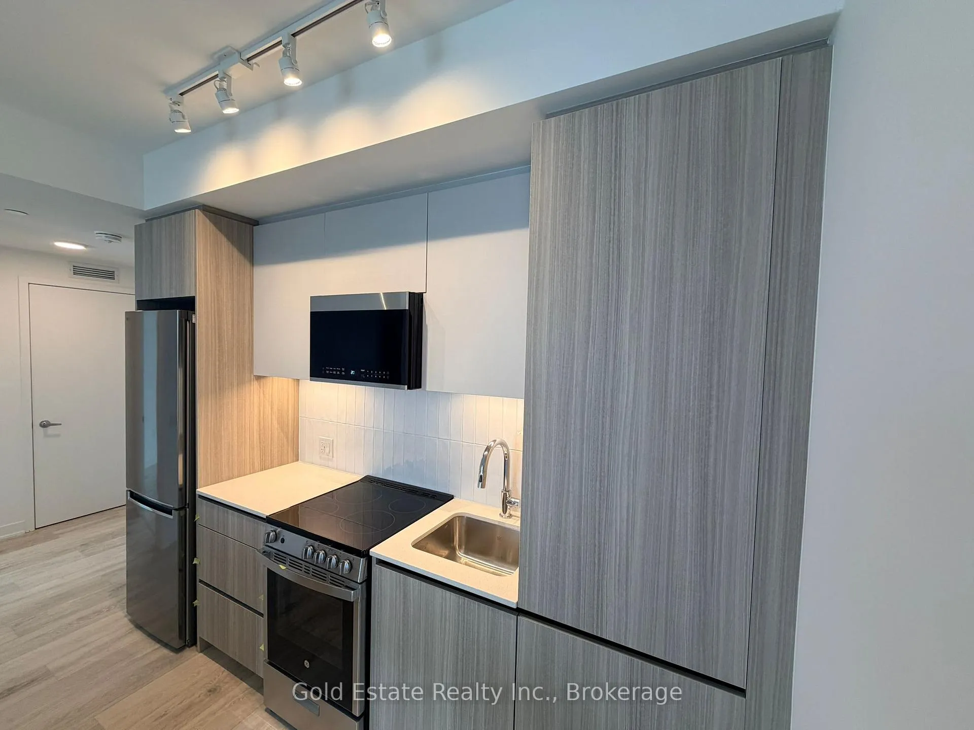 Photo 34 of Unit 703, 10 All Nations Drive, Brampton, Northwest Brampton — HOMEH