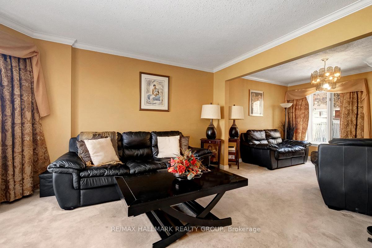 Photo 4 of 125 Picasso Drive, Ottawa, Hunt Club Park — HOMEH