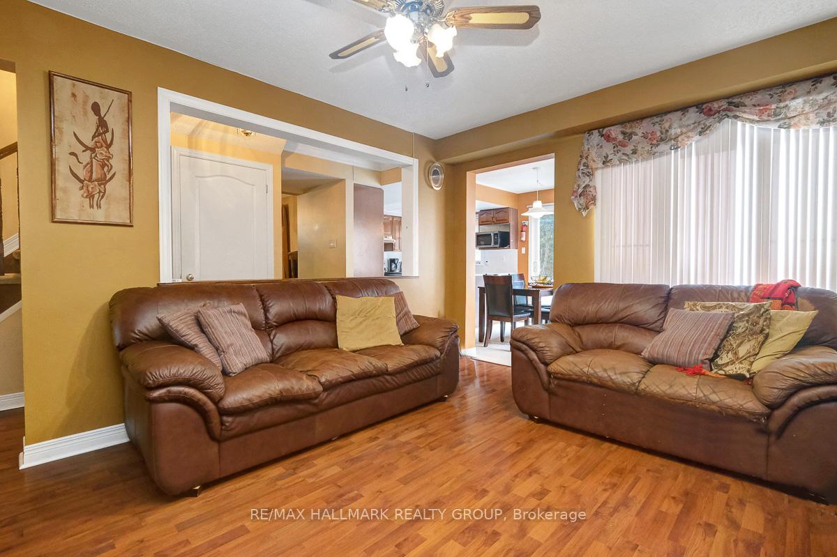 Photo 17 of 125 Picasso Drive, Ottawa, Hunt Club Park — HOMEH